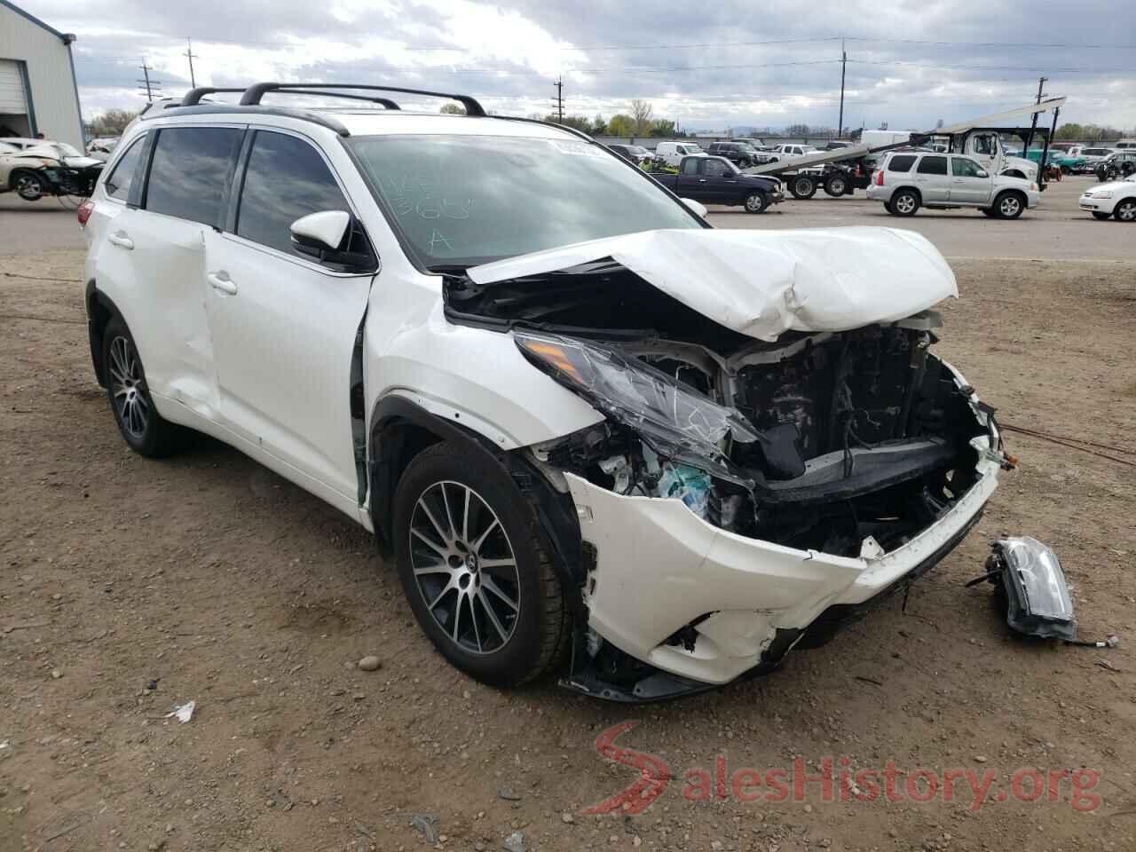 5TDJZRFH0HS466032 2017 TOYOTA HIGHLANDER