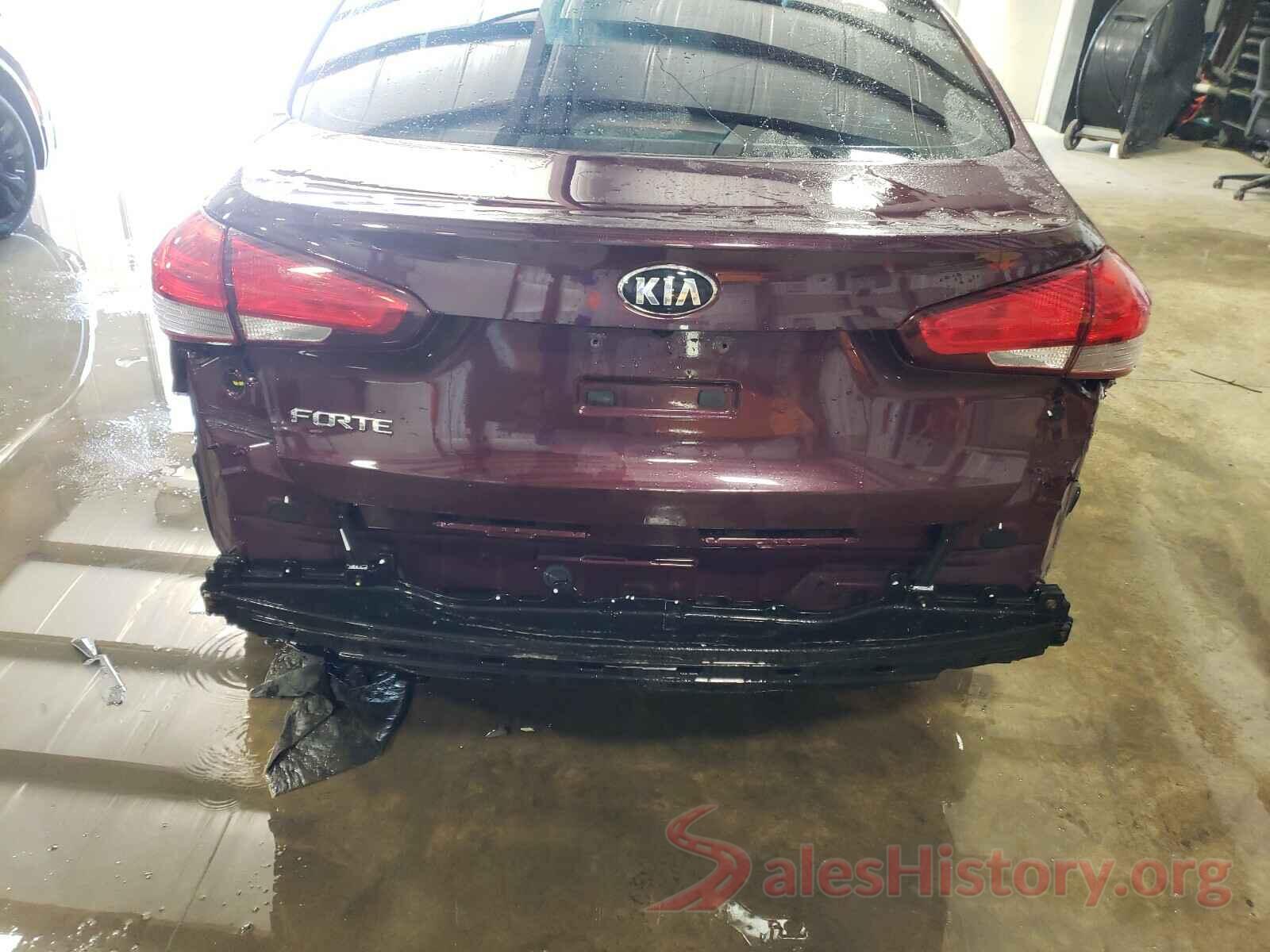 3KPFL4A79JE244212 2018 KIA FORTE