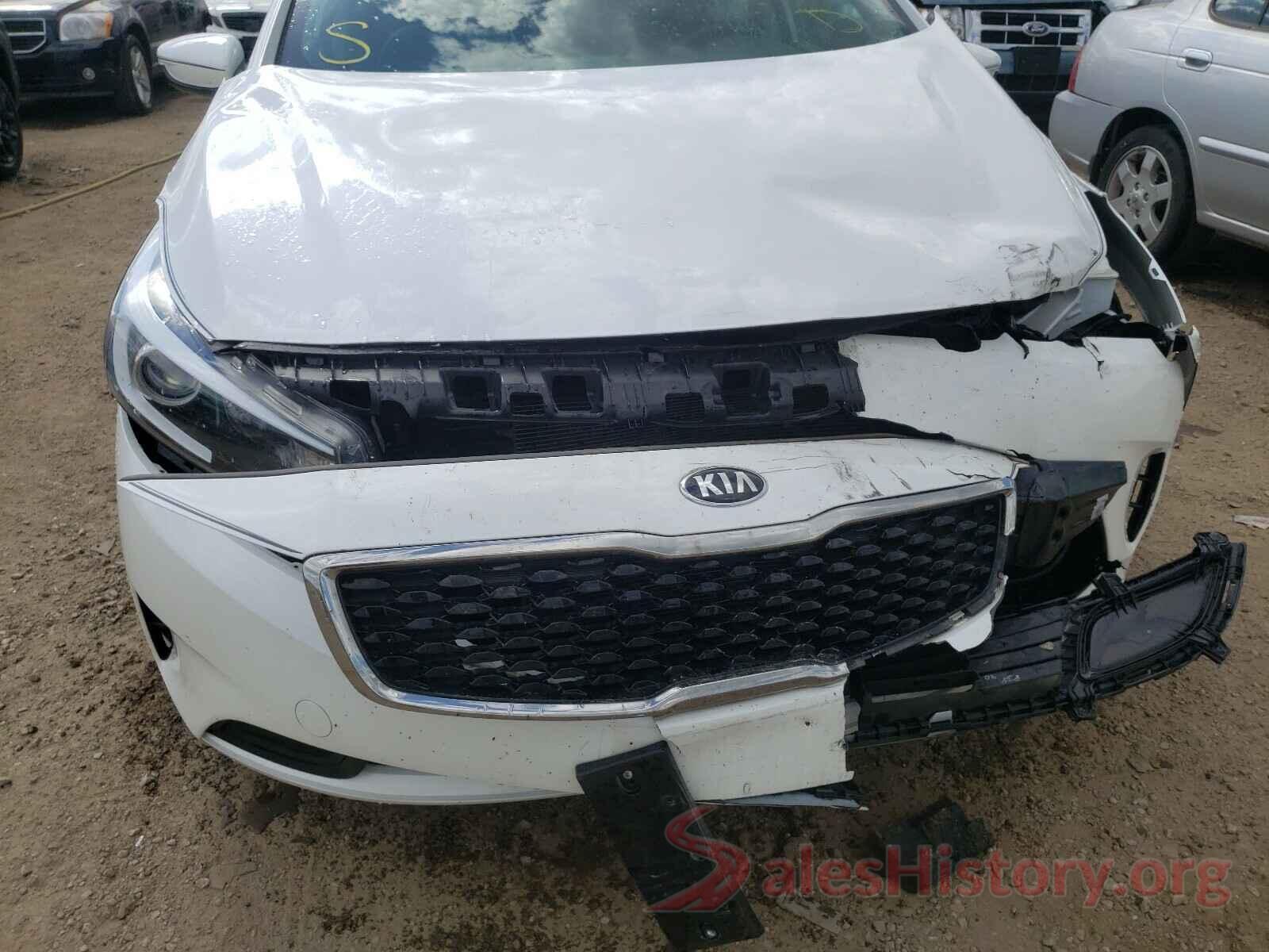 3KPFL4A70HE008770 2017 KIA FORTE