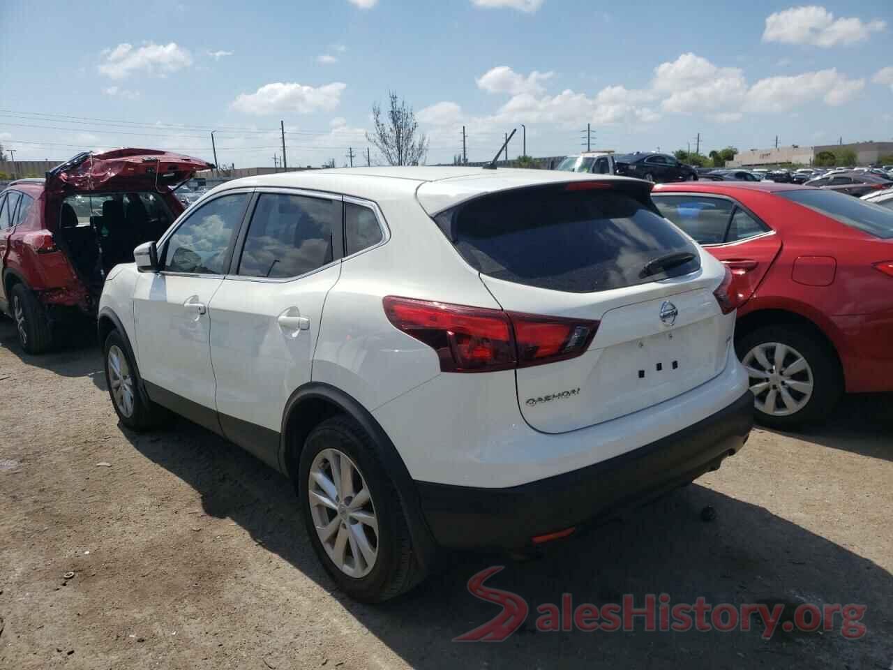 JN1BJ1CR4HW123642 2017 NISSAN ROGUE