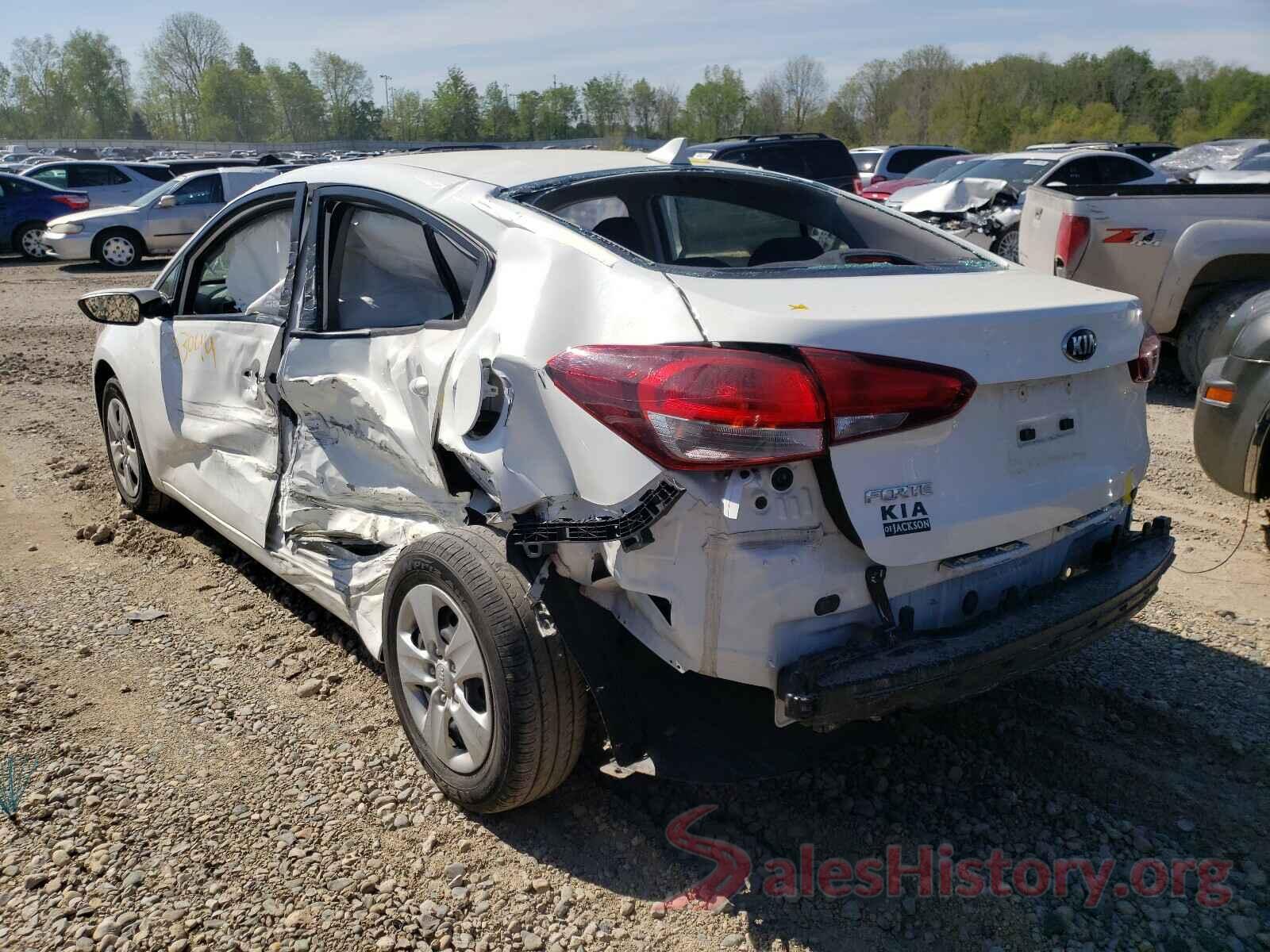 3KPFK4A70HE114624 2017 KIA FORTE