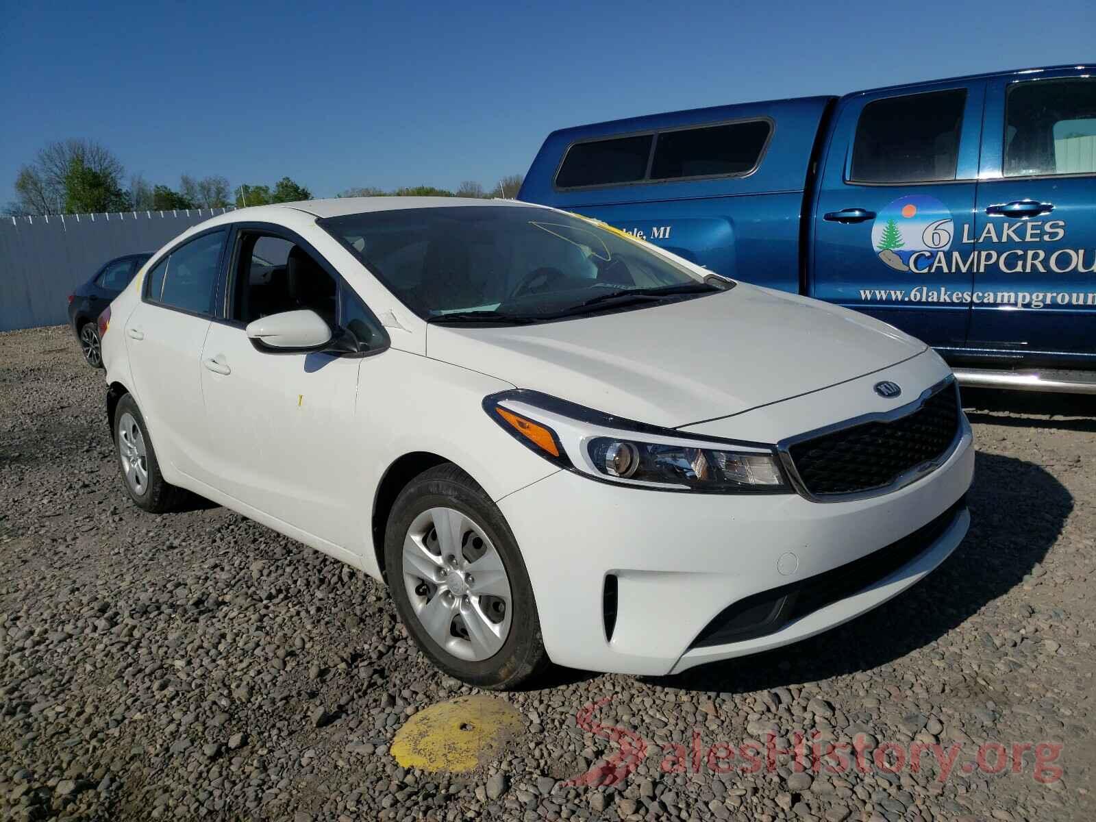 3KPFK4A70HE114624 2017 KIA FORTE