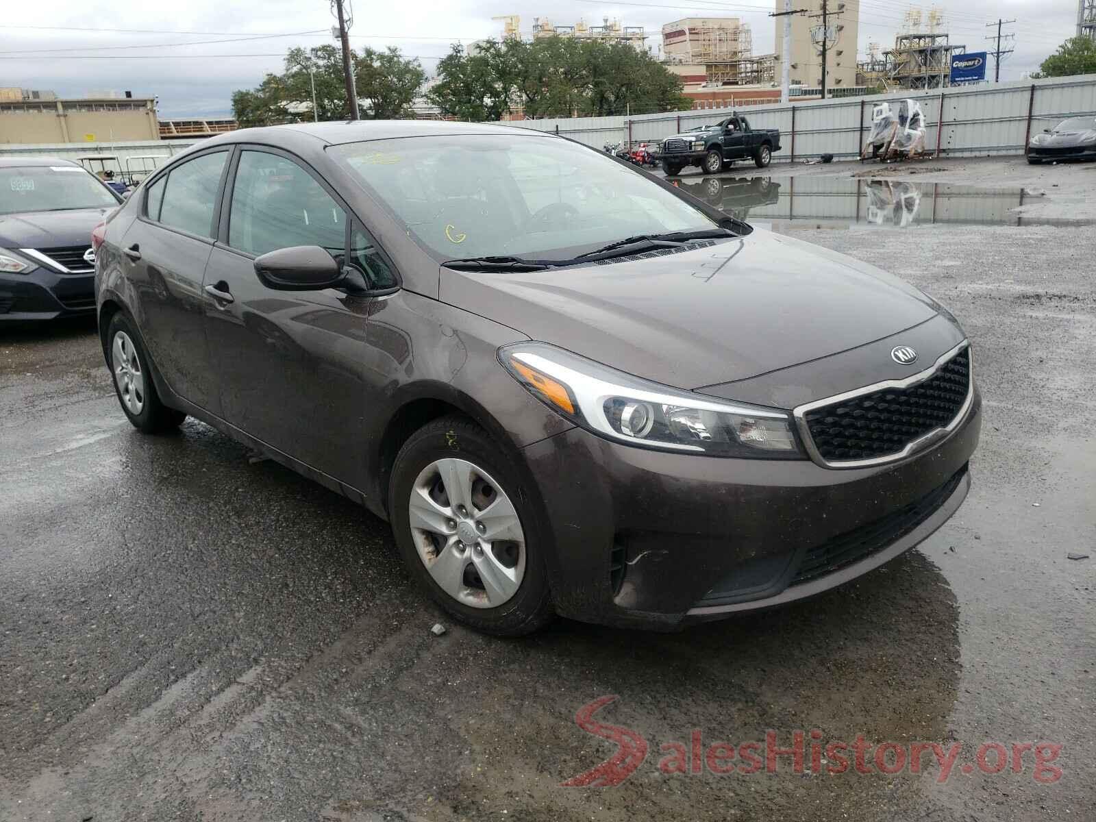 3KPFL4A75HE012667 2017 KIA FORTE