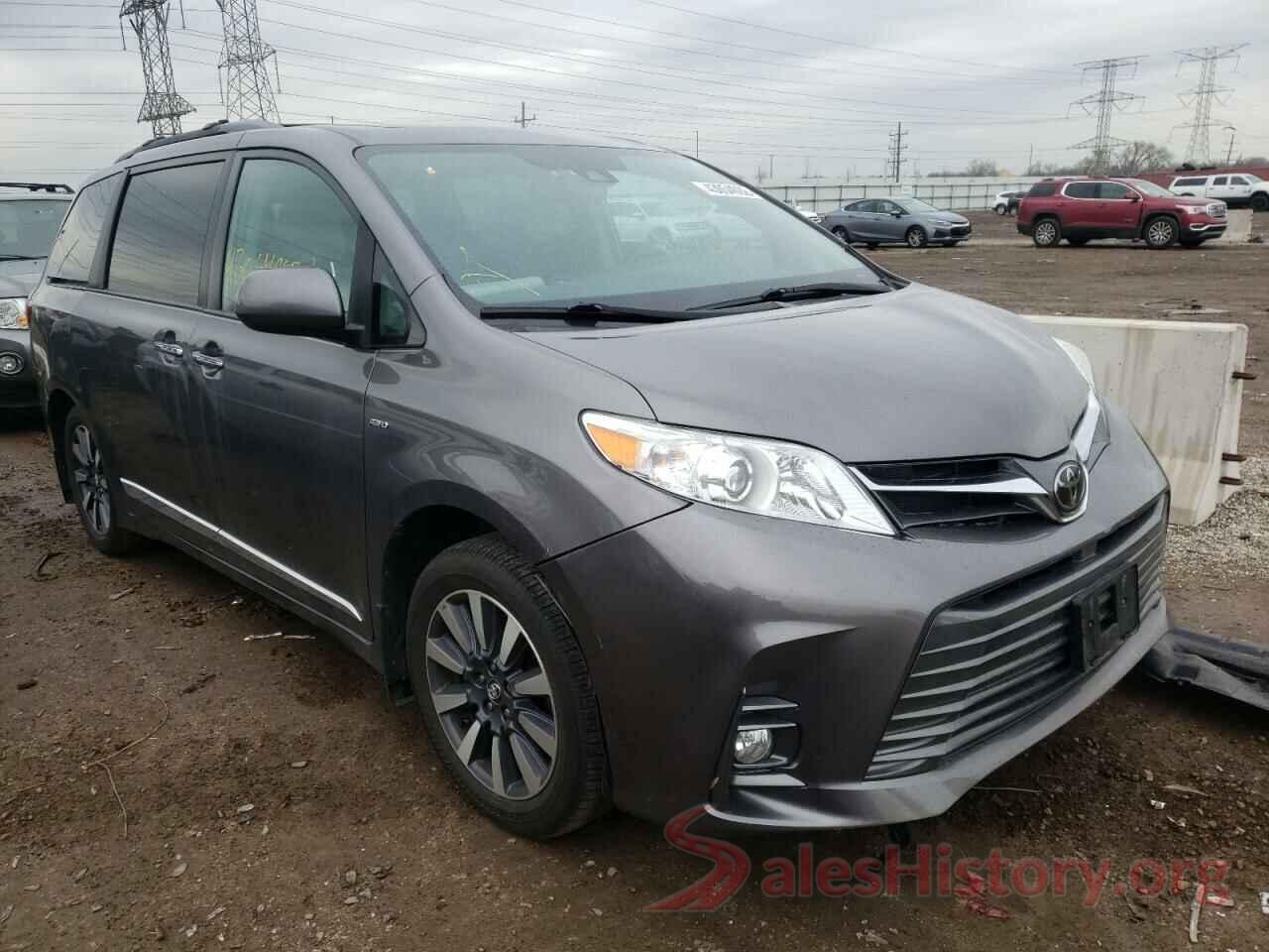 5TDDZ3DC3KS210962 2019 TOYOTA SIENNA