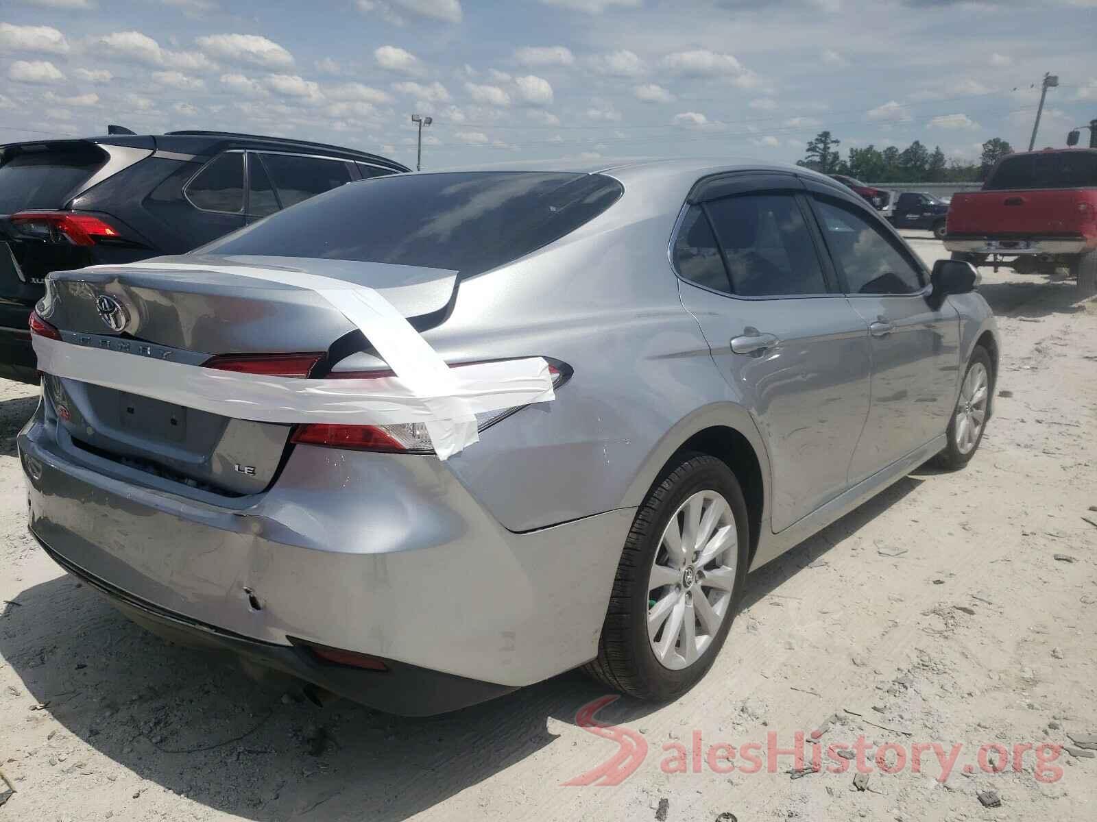 4T1B11HK5JU093587 2018 TOYOTA CAMRY