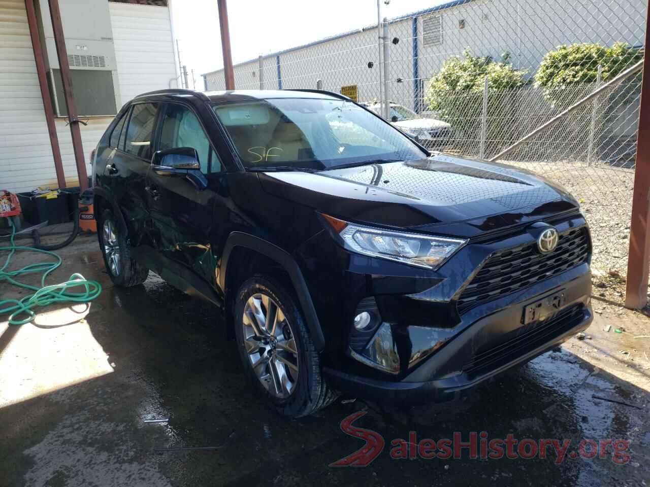 2T3A1RFVXKW015502 2019 TOYOTA RAV4