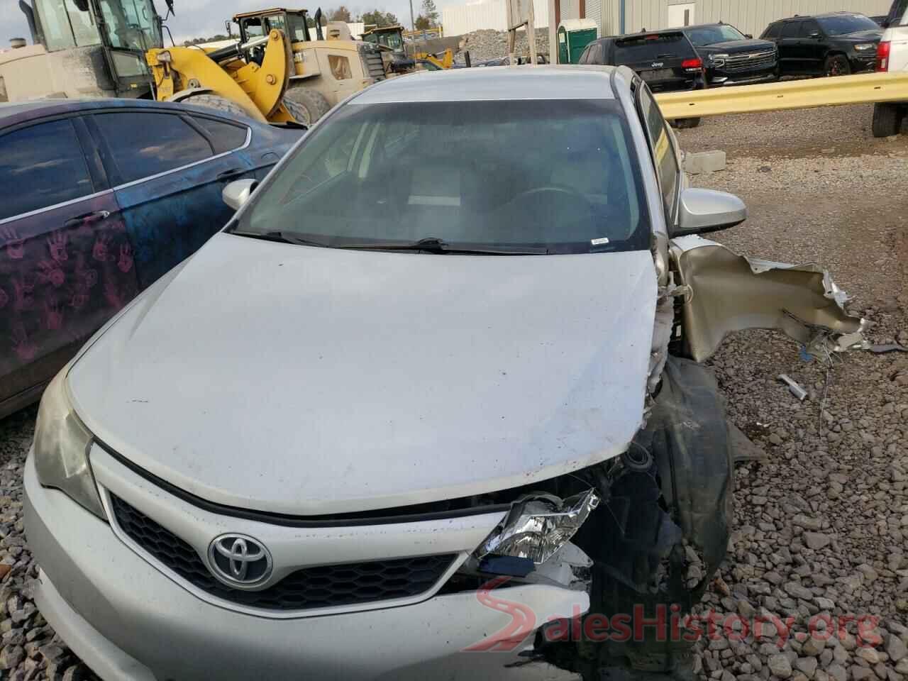 4T1BF1FK9EU374740 2014 TOYOTA CAMRY