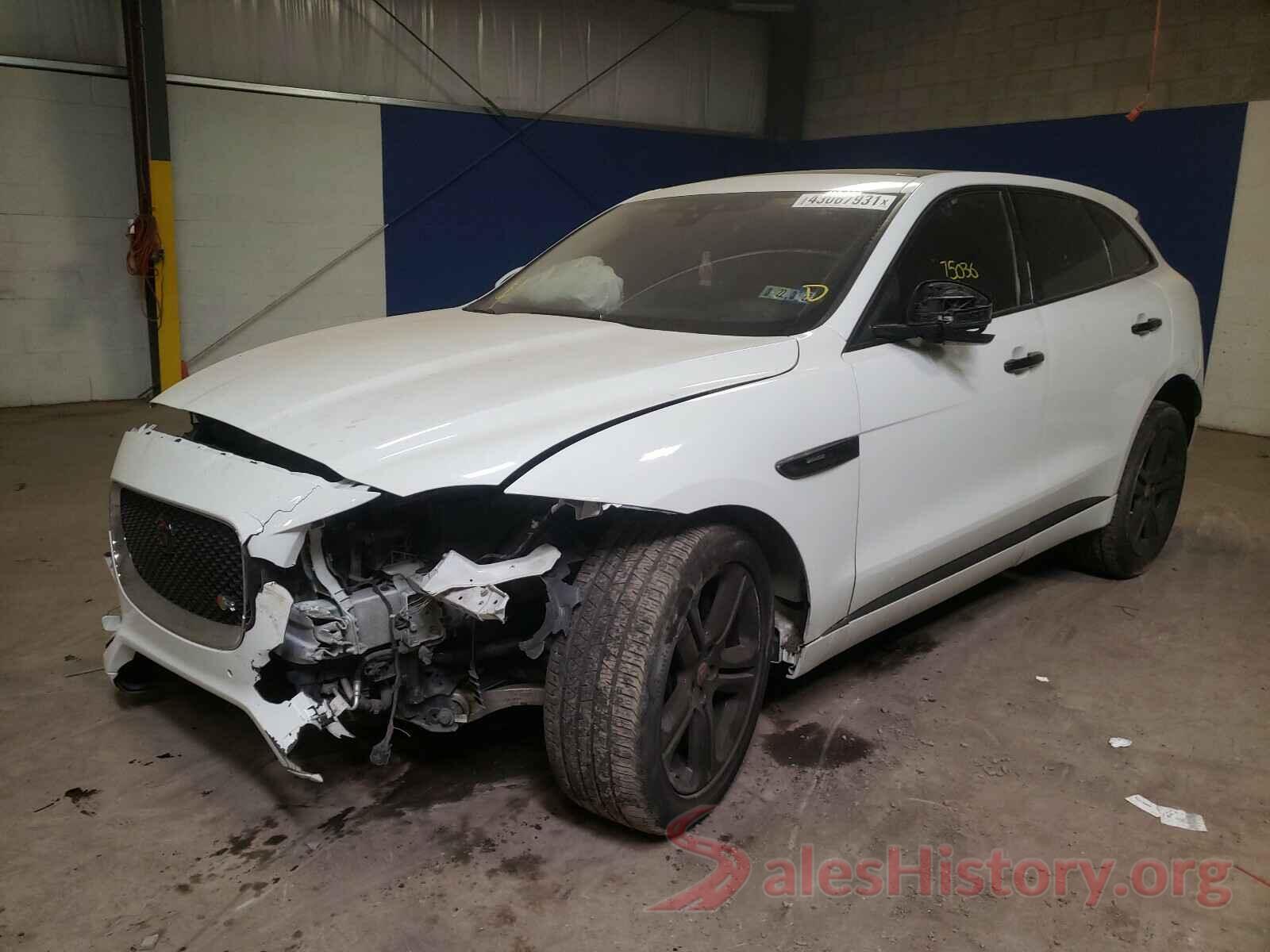 SADCL2BV5HA069771 2017 JAGUAR F-PACE