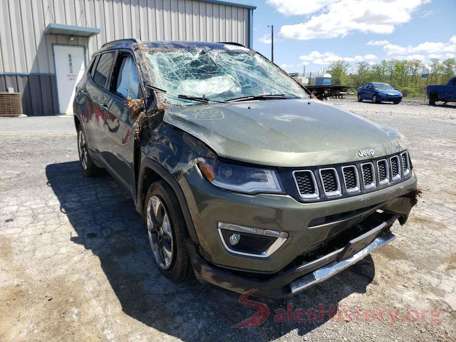 3C4NJDCB7JT222756 2018 JEEP COMPASS