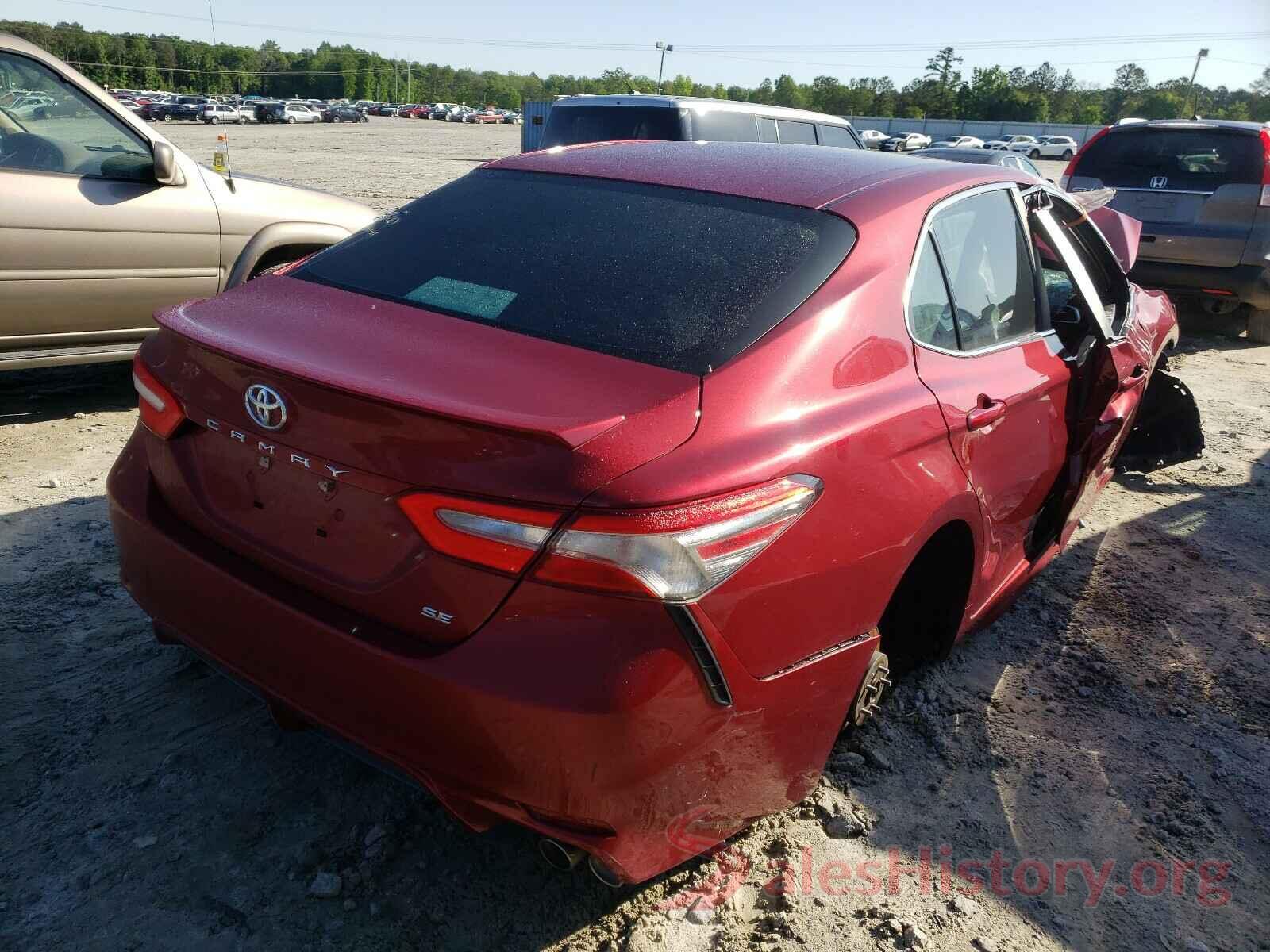 4T1B11HK9JU565984 2018 TOYOTA CAMRY