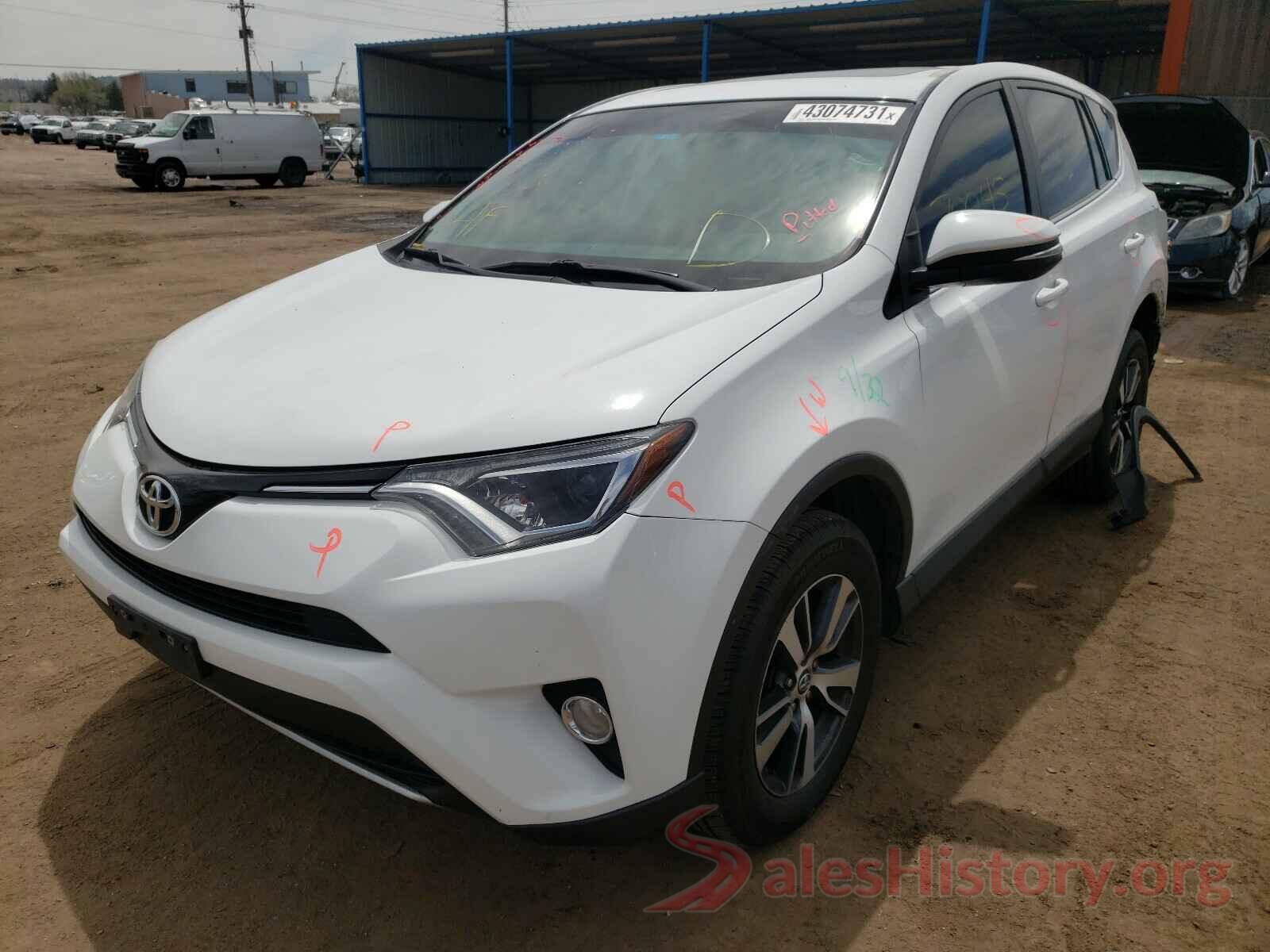 2T3RFREV2GW419827 2016 TOYOTA RAV4