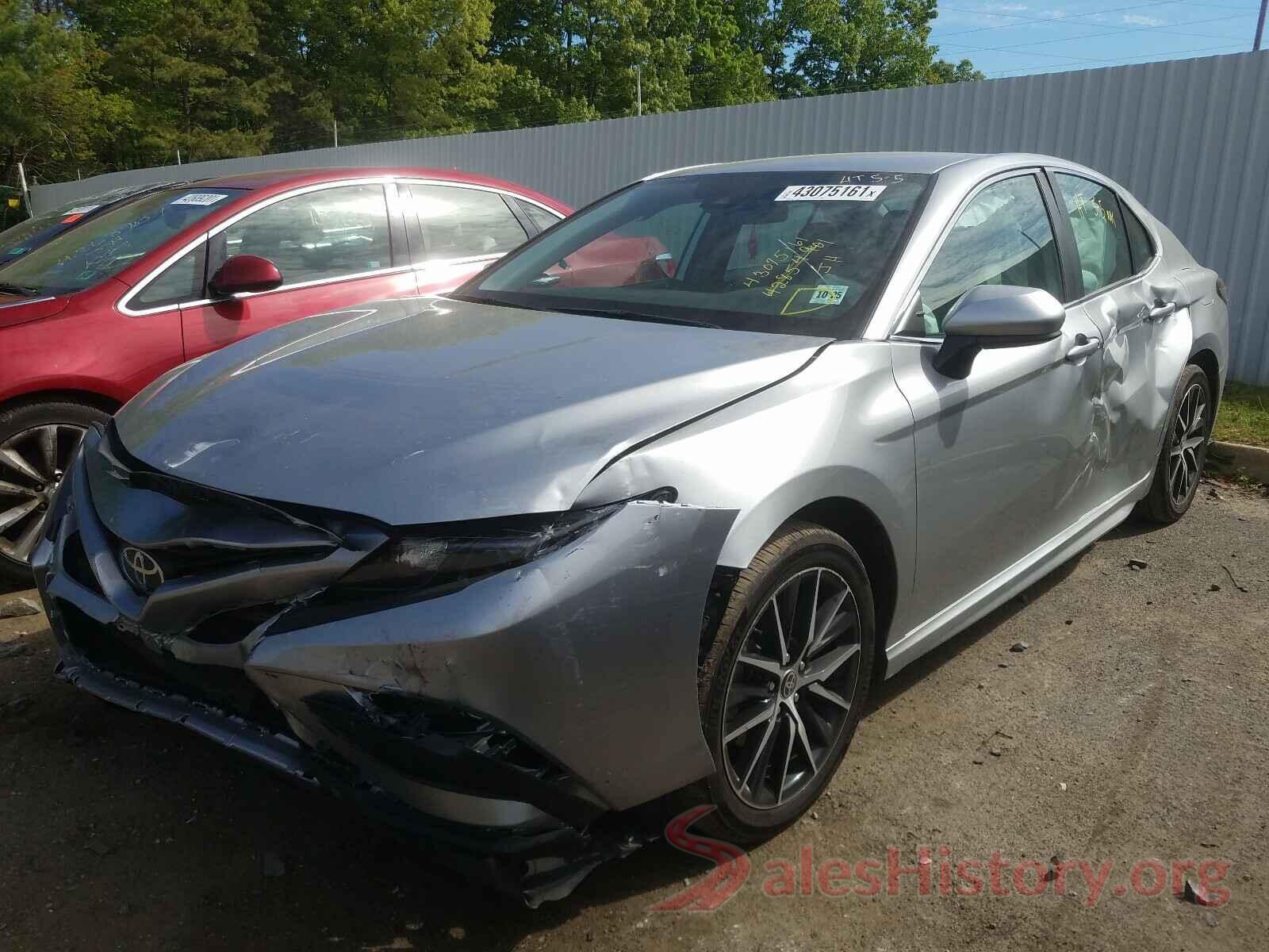 4T1G11AK7MU514035 2021 TOYOTA CAMRY