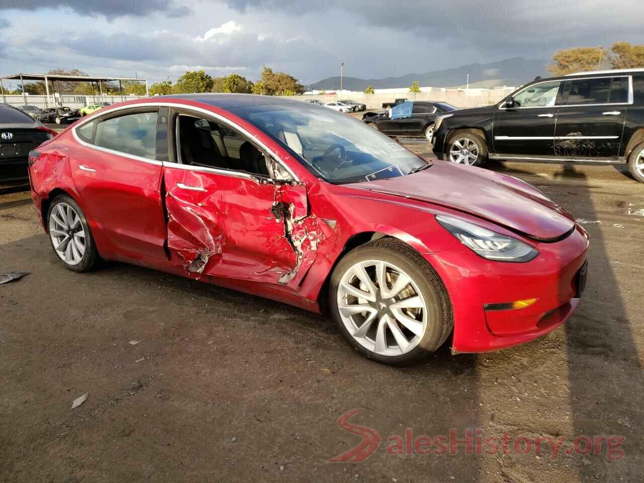 5YJ3E1EB6JF088148 2018 TESLA MODEL 3