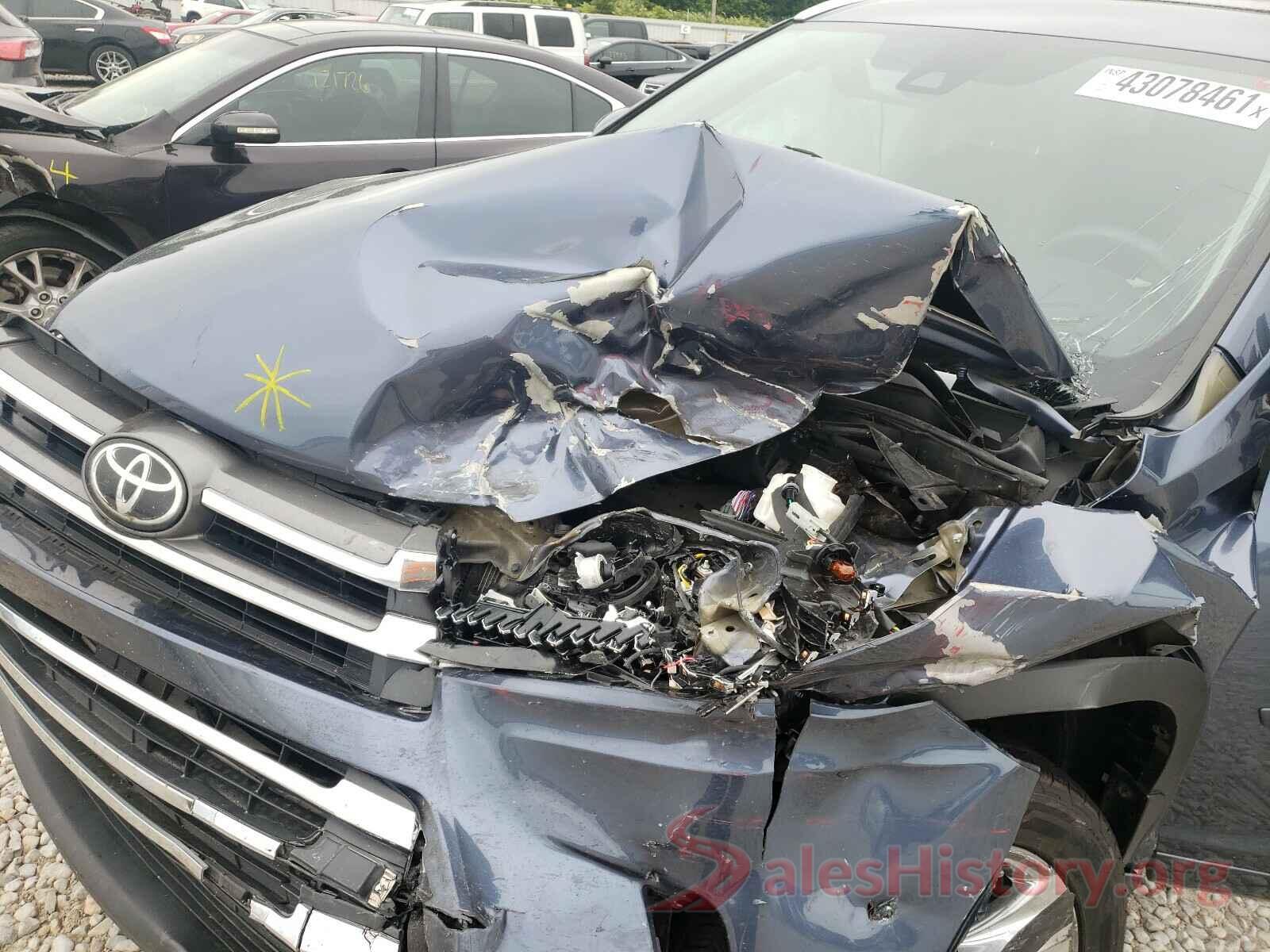 5TDDZRFH1JS498068 2018 TOYOTA HIGHLANDER