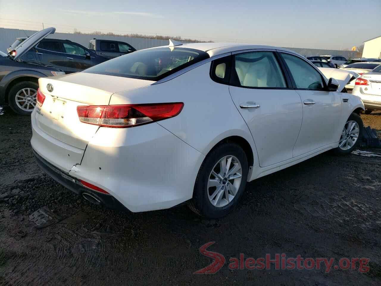 KNAGT4L32J5218168 2018 KIA OPTIMA