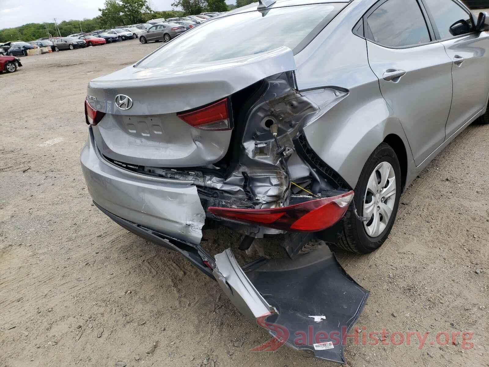 5NPDH4AE3GH754566 2016 HYUNDAI ELANTRA