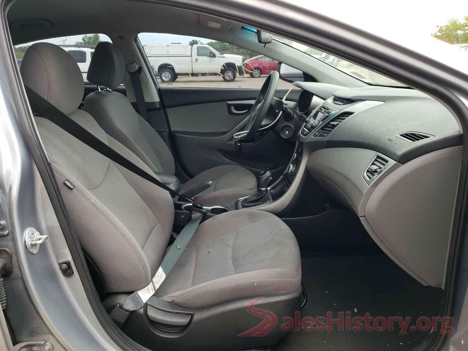 5NPDH4AE3GH754566 2016 HYUNDAI ELANTRA