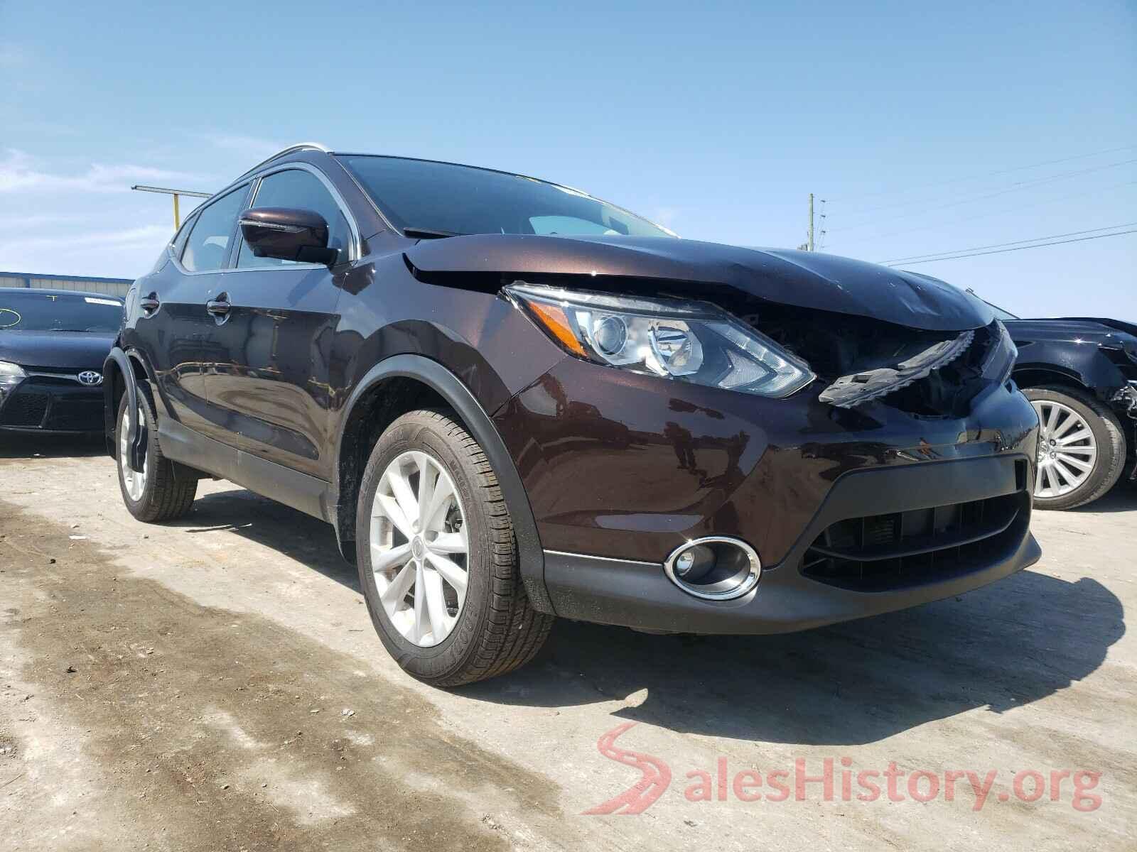 JN1BJ1CP1HW008799 2017 NISSAN ROGUE