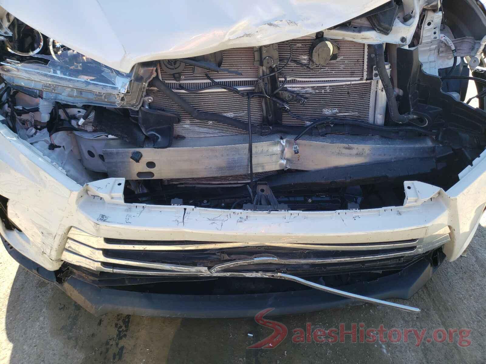 5TDDGRFH2KS070579 2019 TOYOTA HIGHLANDER