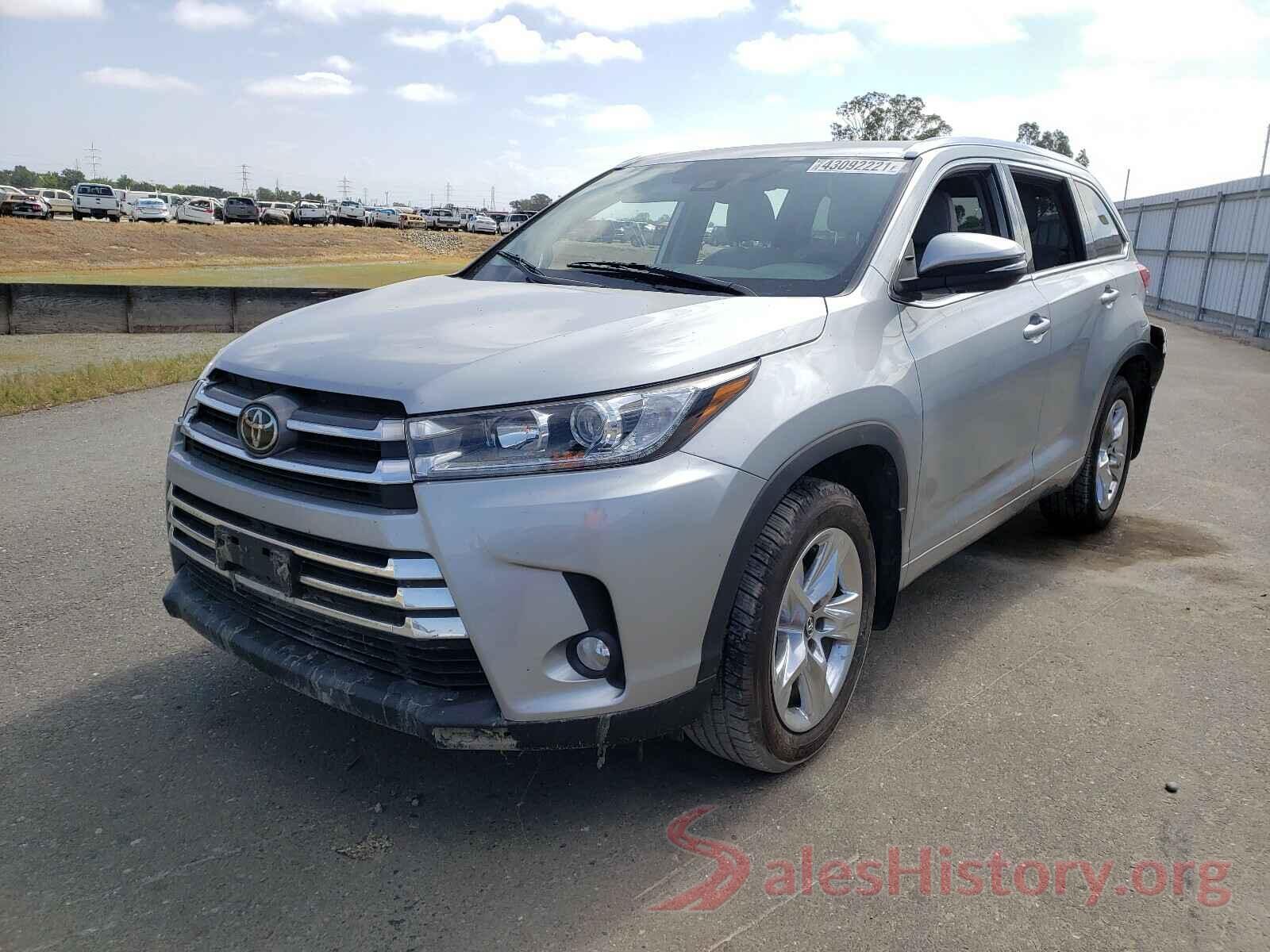 5TDDZRFH2JS824072 2018 TOYOTA HIGHLANDER