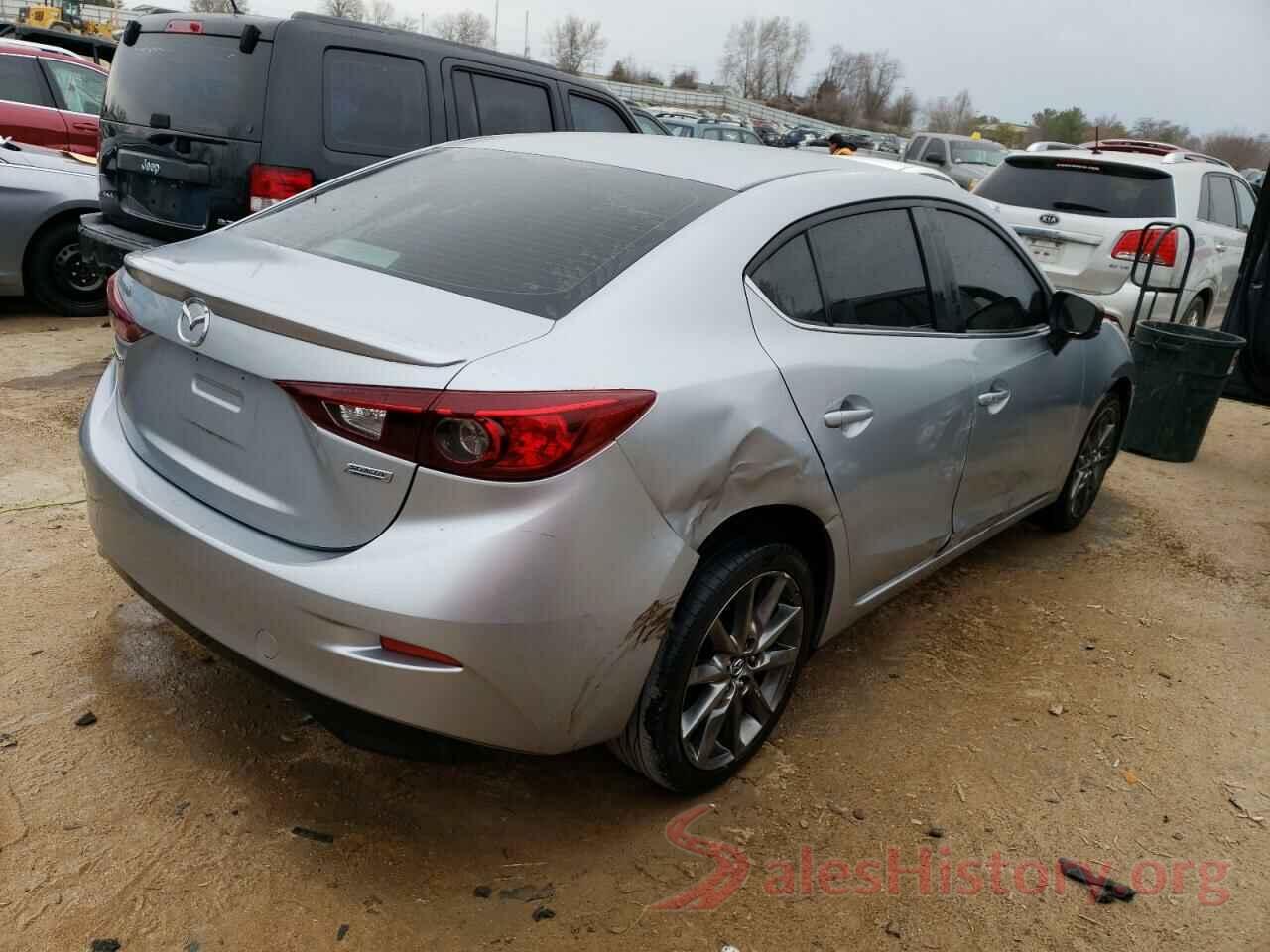 3MZBN1V30JM259991 2018 MAZDA 3