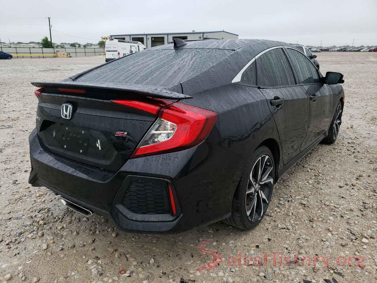 2HGFC1E58JH704053 2018 HONDA CIVIC