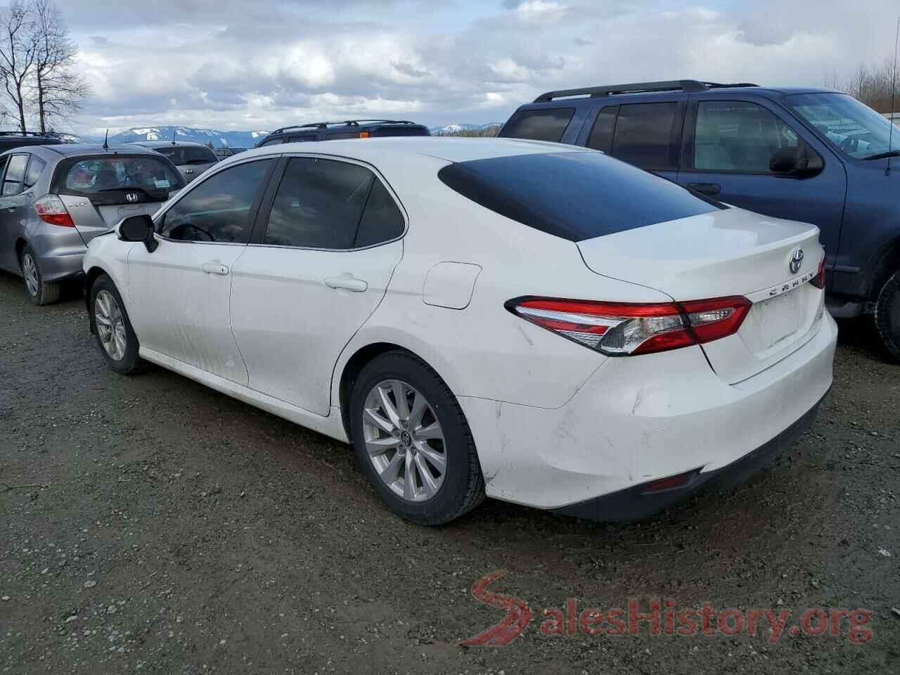 4T1B11HK7JU003808 2018 TOYOTA CAMRY