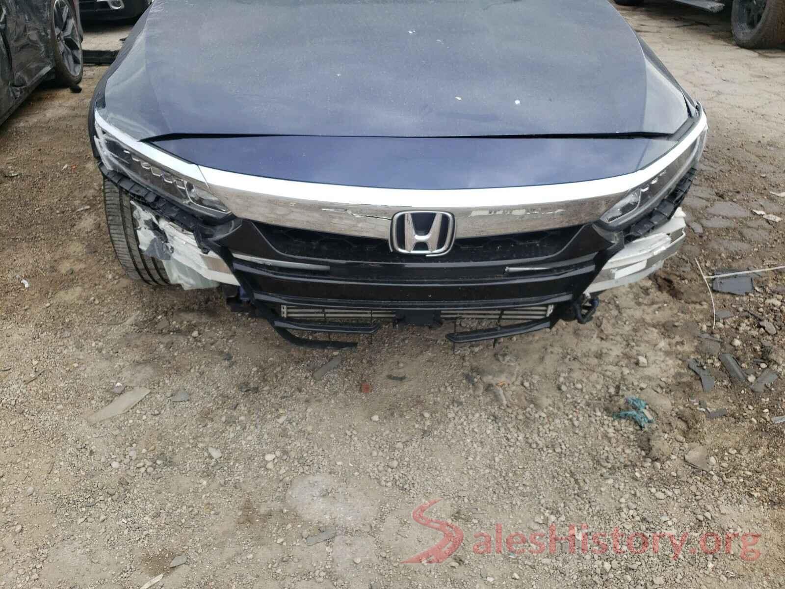 1HGCV1F11JA020369 2018 HONDA ACCORD