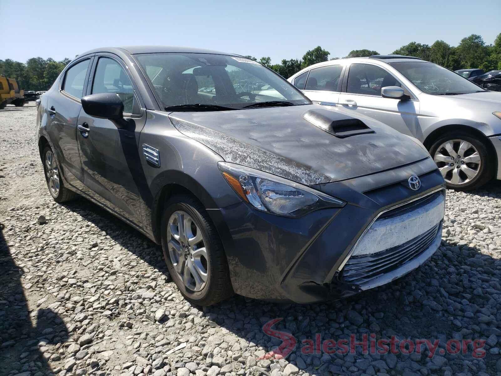 3MYDLBYVXJY310167 2018 TOYOTA YARIS