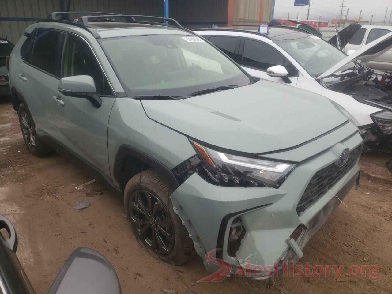 JTMB6RFV1ND063235 2022 TOYOTA RAV4