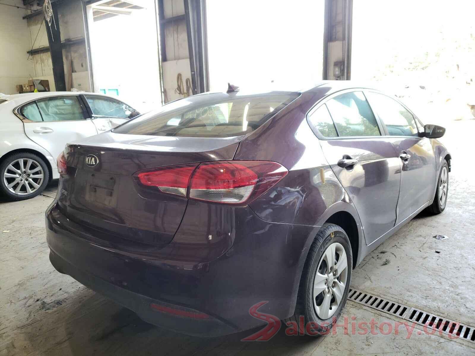 3KPFK4A7XHE137554 2017 KIA FORTE