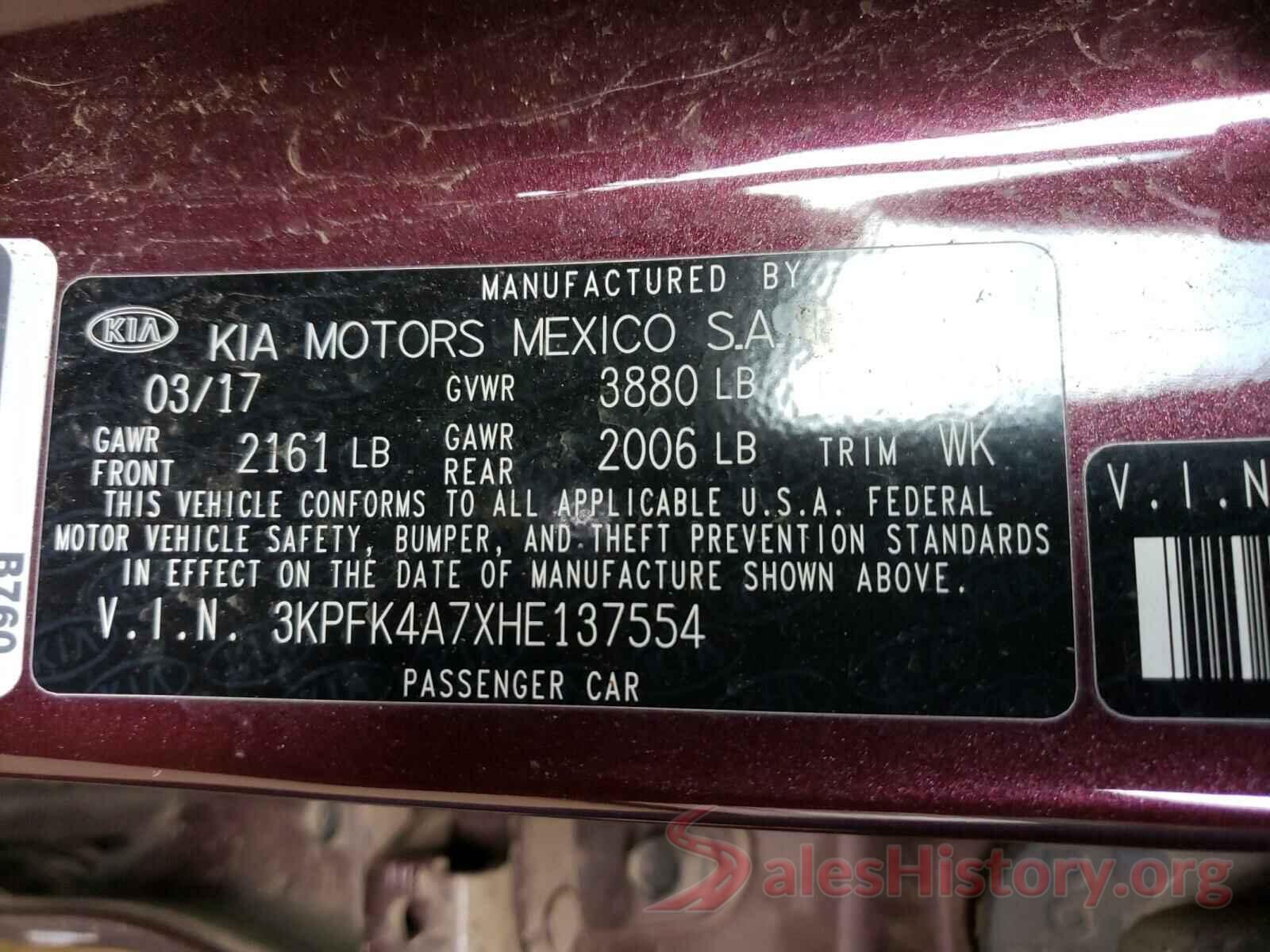 3KPFK4A7XHE137554 2017 KIA FORTE