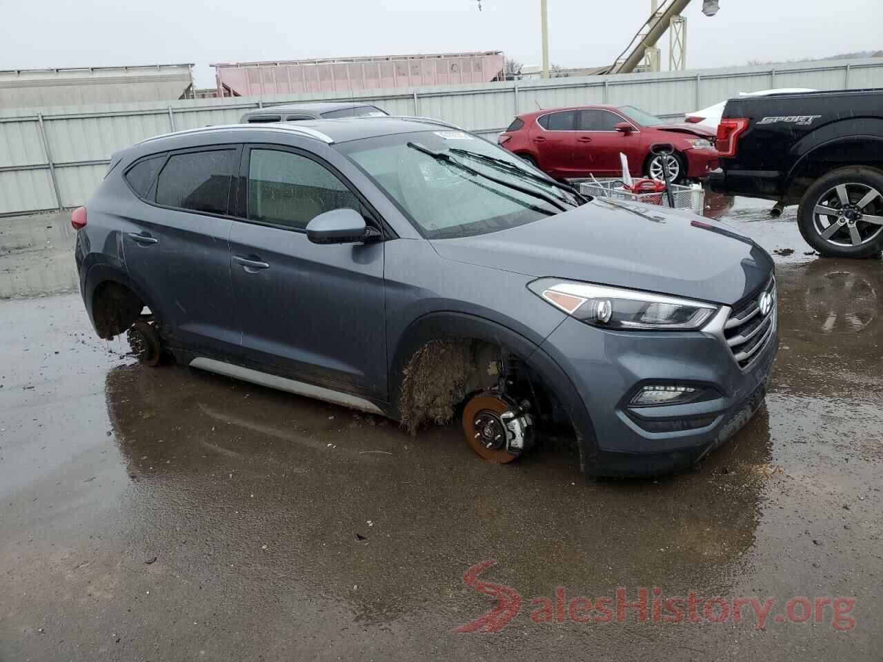 KM8J33A49JU652443 2018 HYUNDAI TUCSON