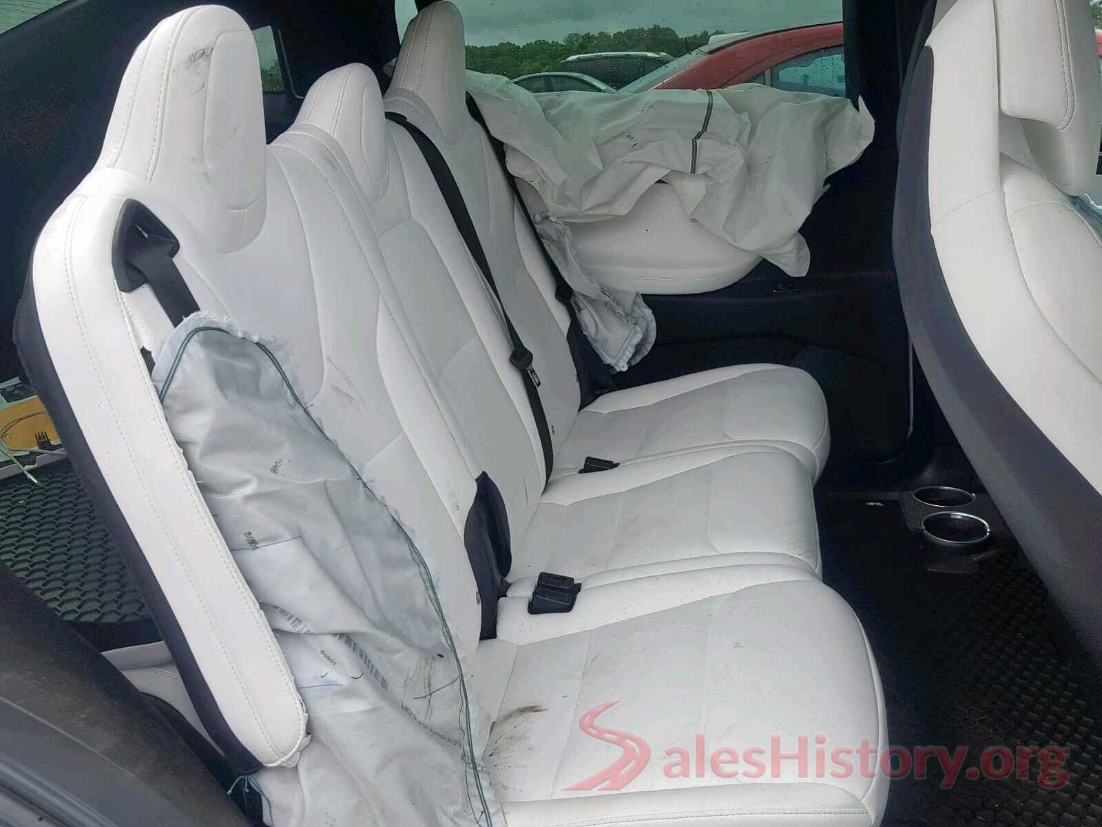 5YJXCAE29JF089818 2018 TESLA MODEL X