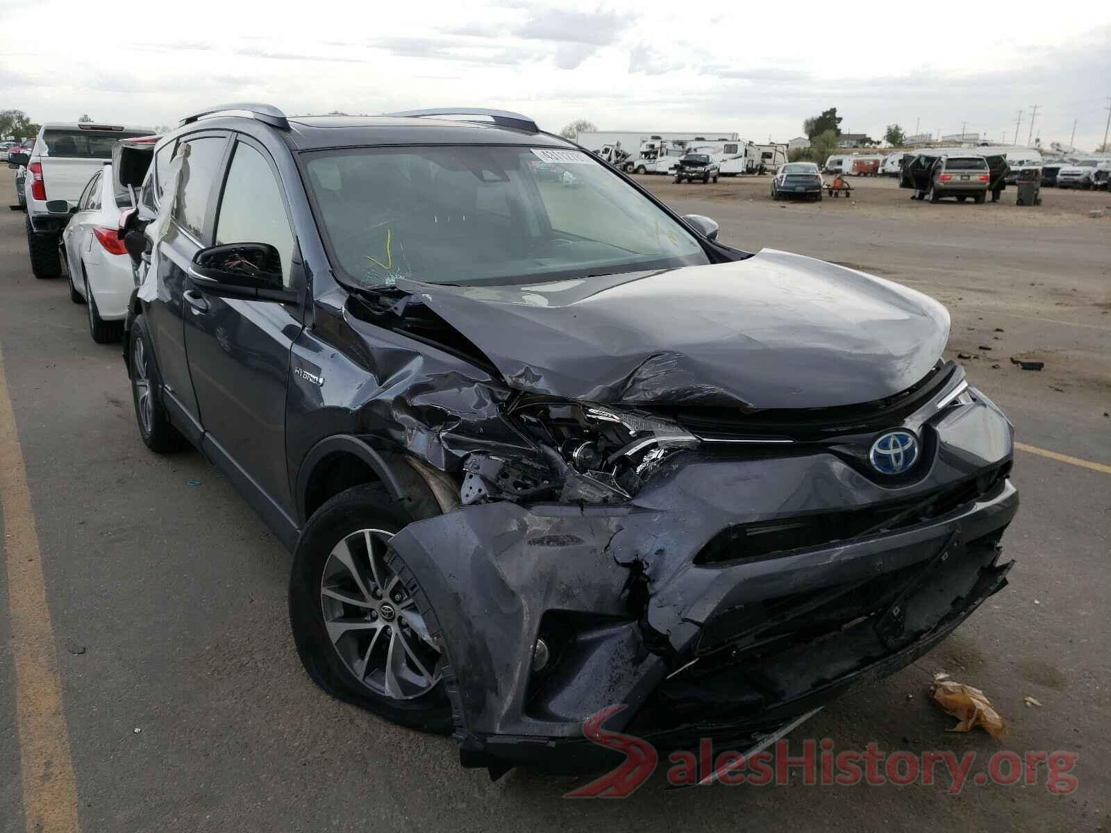 JTMRJREV9HD151436 2017 TOYOTA RAV4