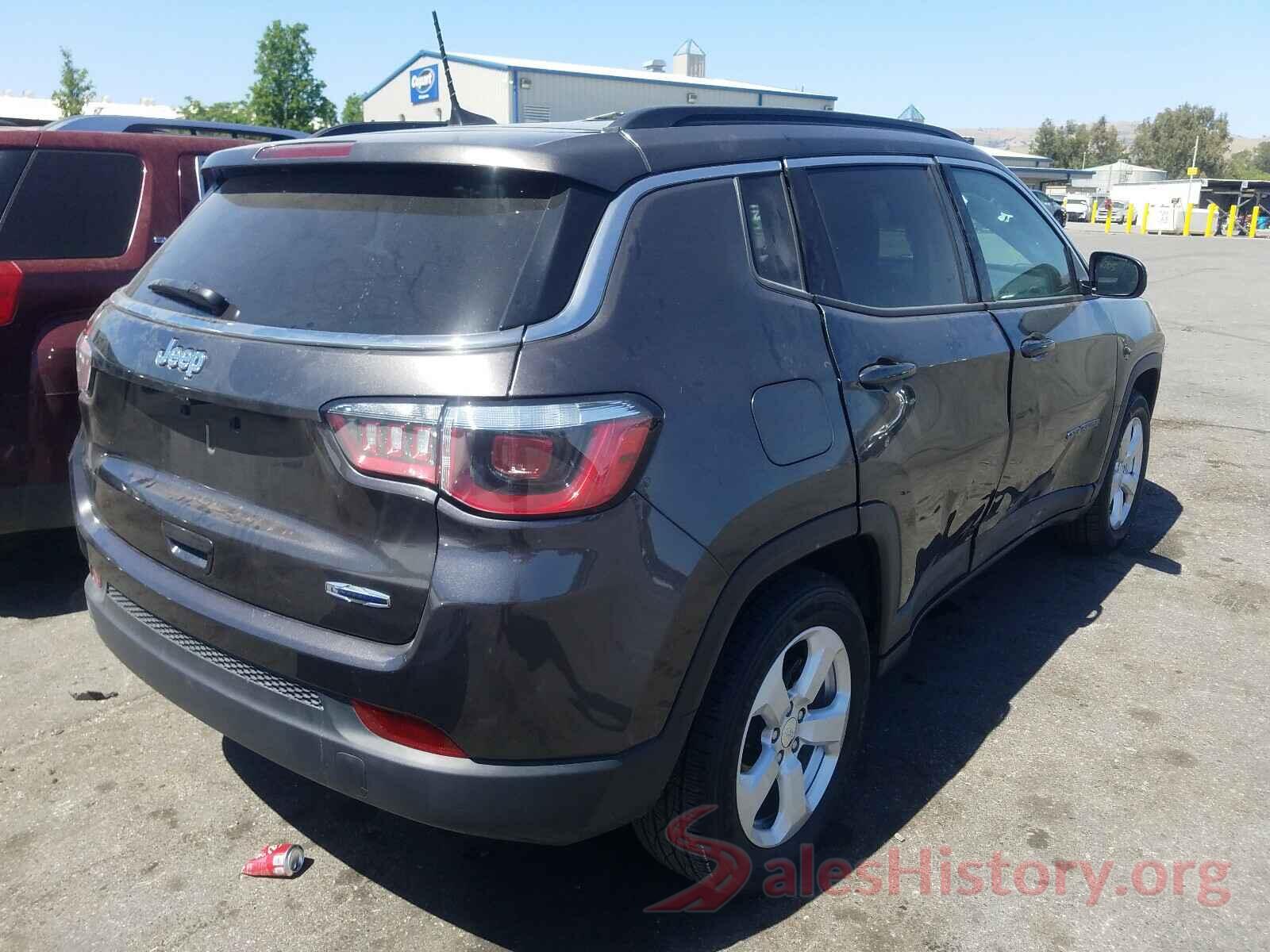 3C4NJCBB8JT194784 2018 JEEP COMPASS