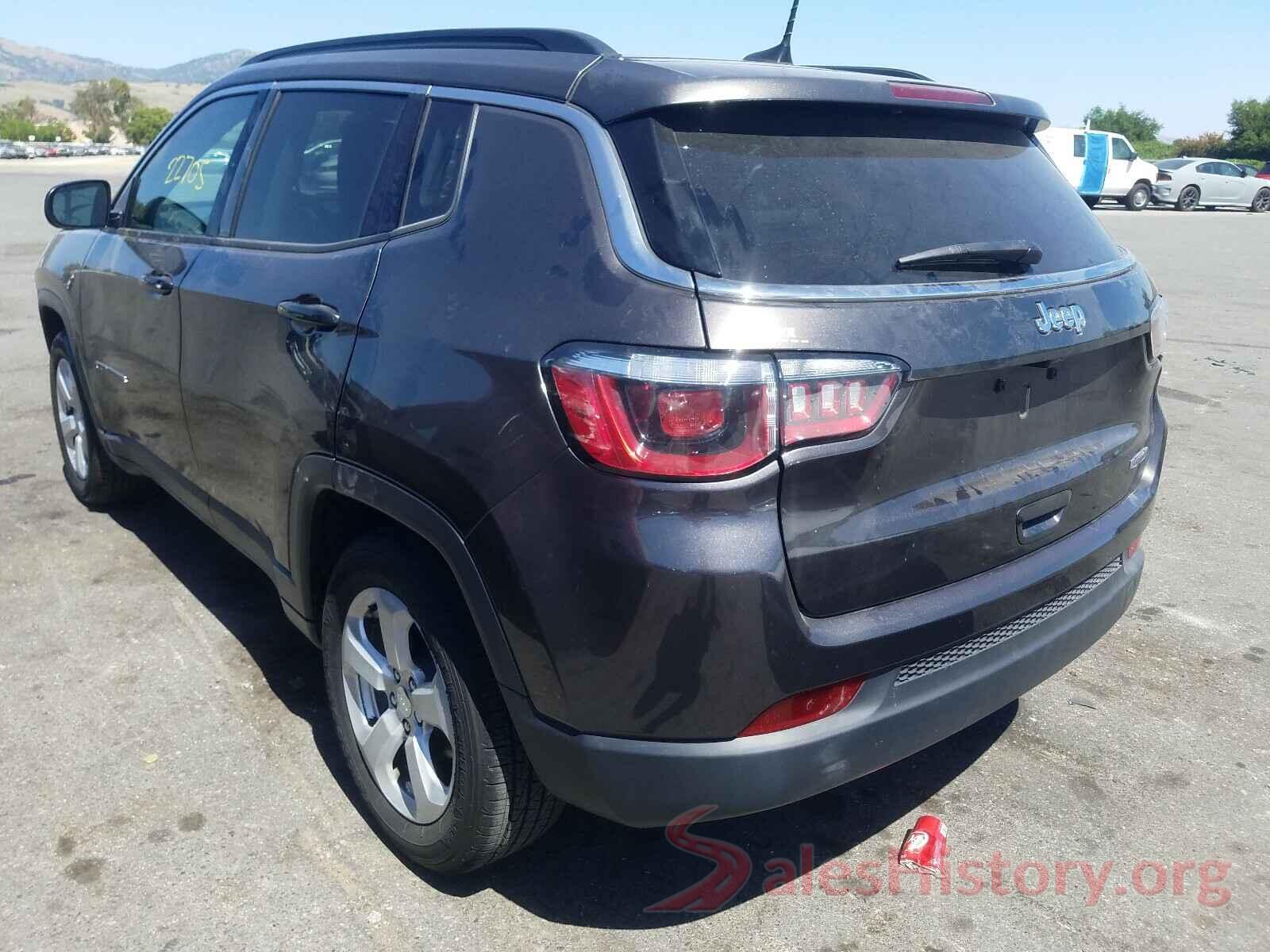 3C4NJCBB8JT194784 2018 JEEP COMPASS