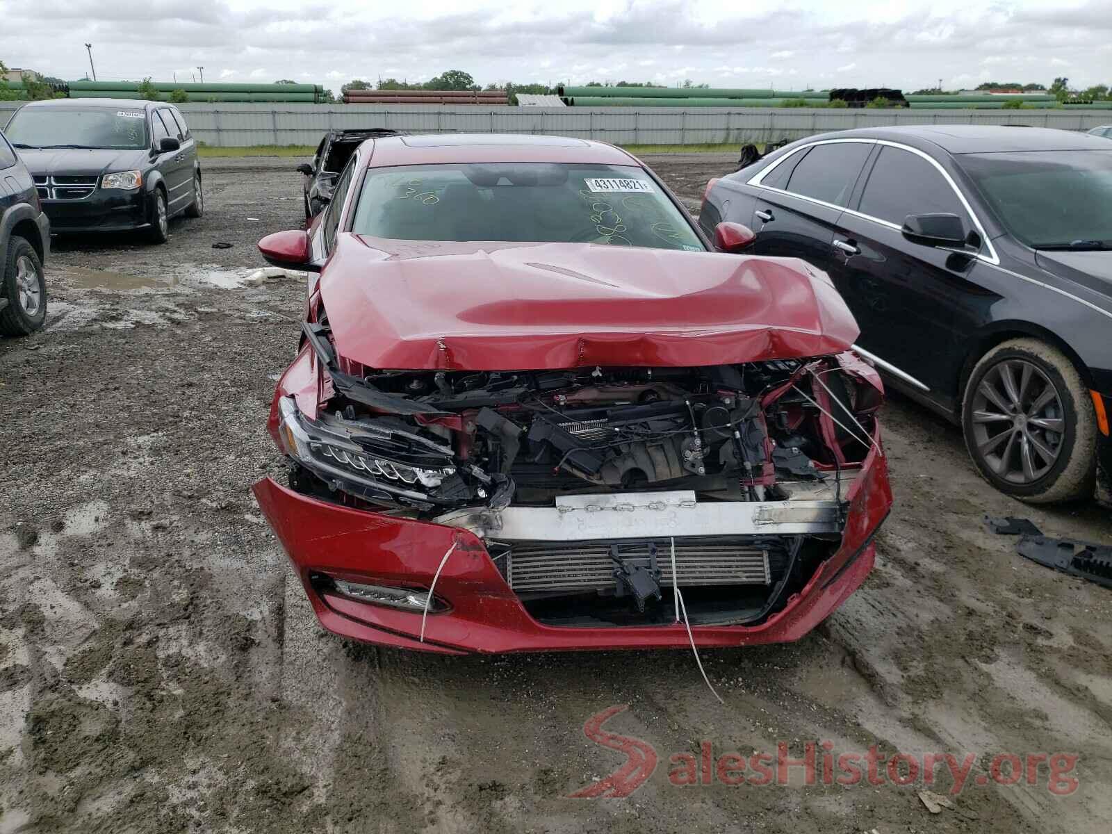 1HGCV1F50JA083093 2018 HONDA ACCORD