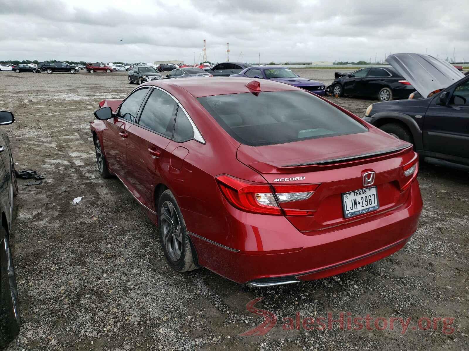 1HGCV1F50JA083093 2018 HONDA ACCORD