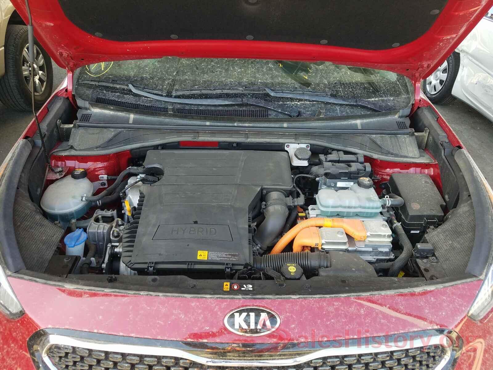 KNDCE3LC1J5164223 2018 KIA NIRO