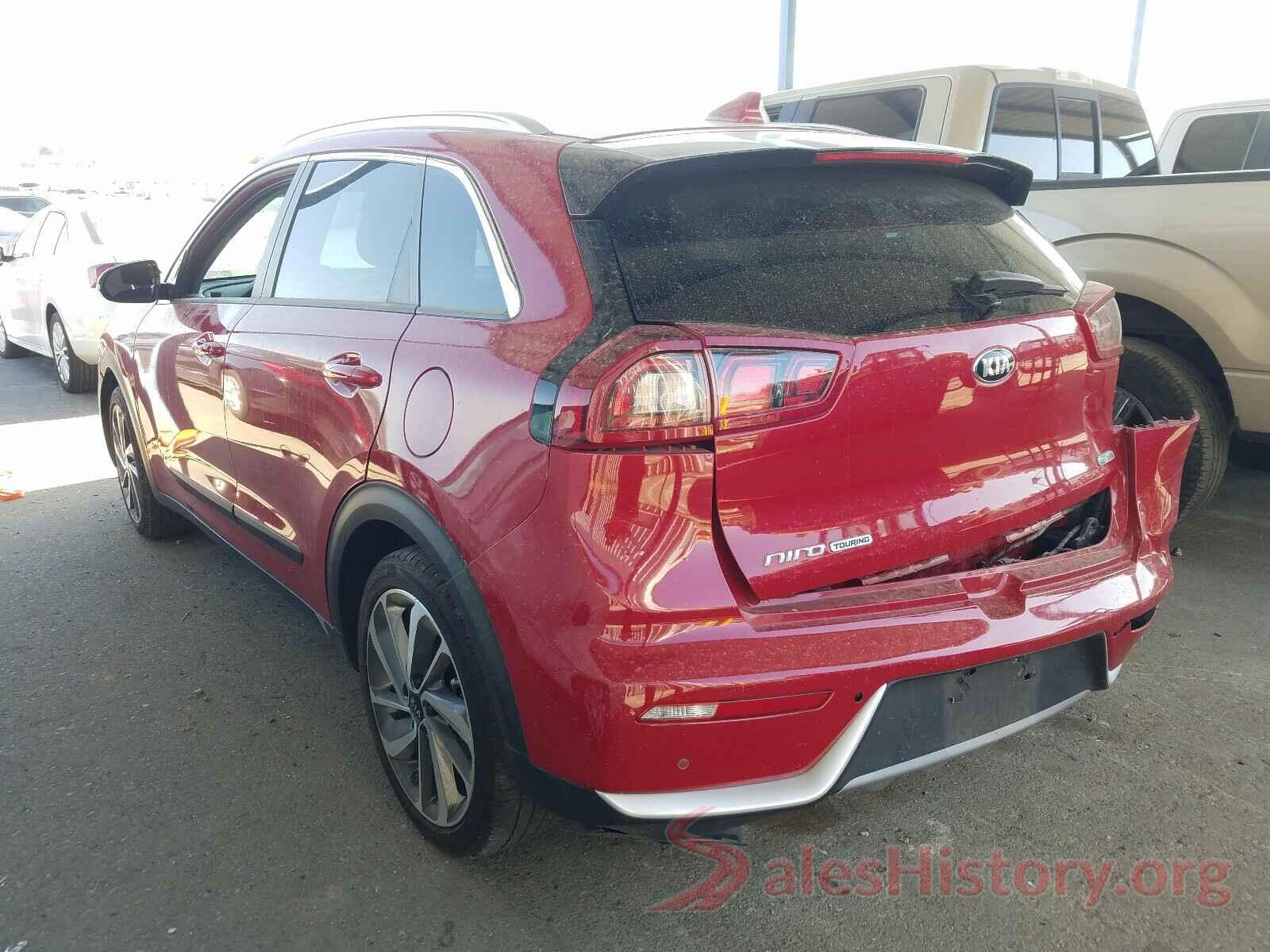 KNDCE3LC1J5164223 2018 KIA NIRO