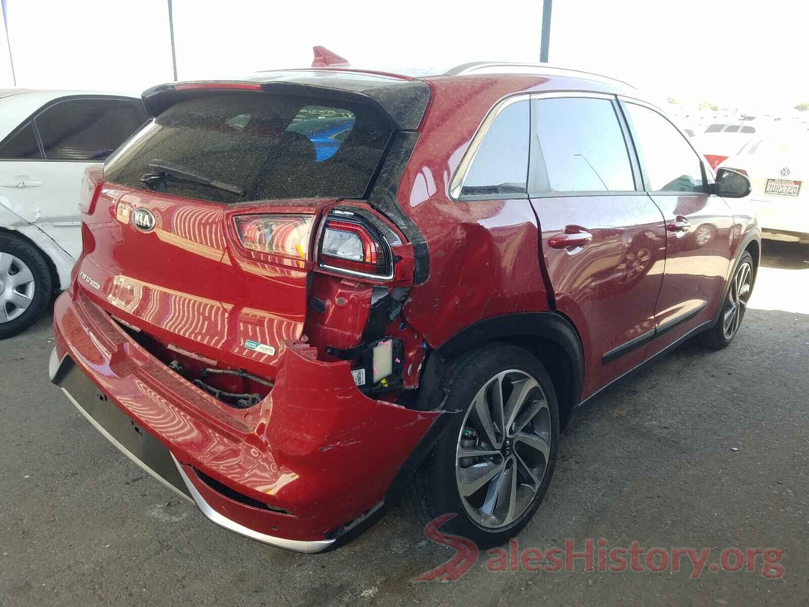 KNDCE3LC1J5164223 2018 KIA NIRO