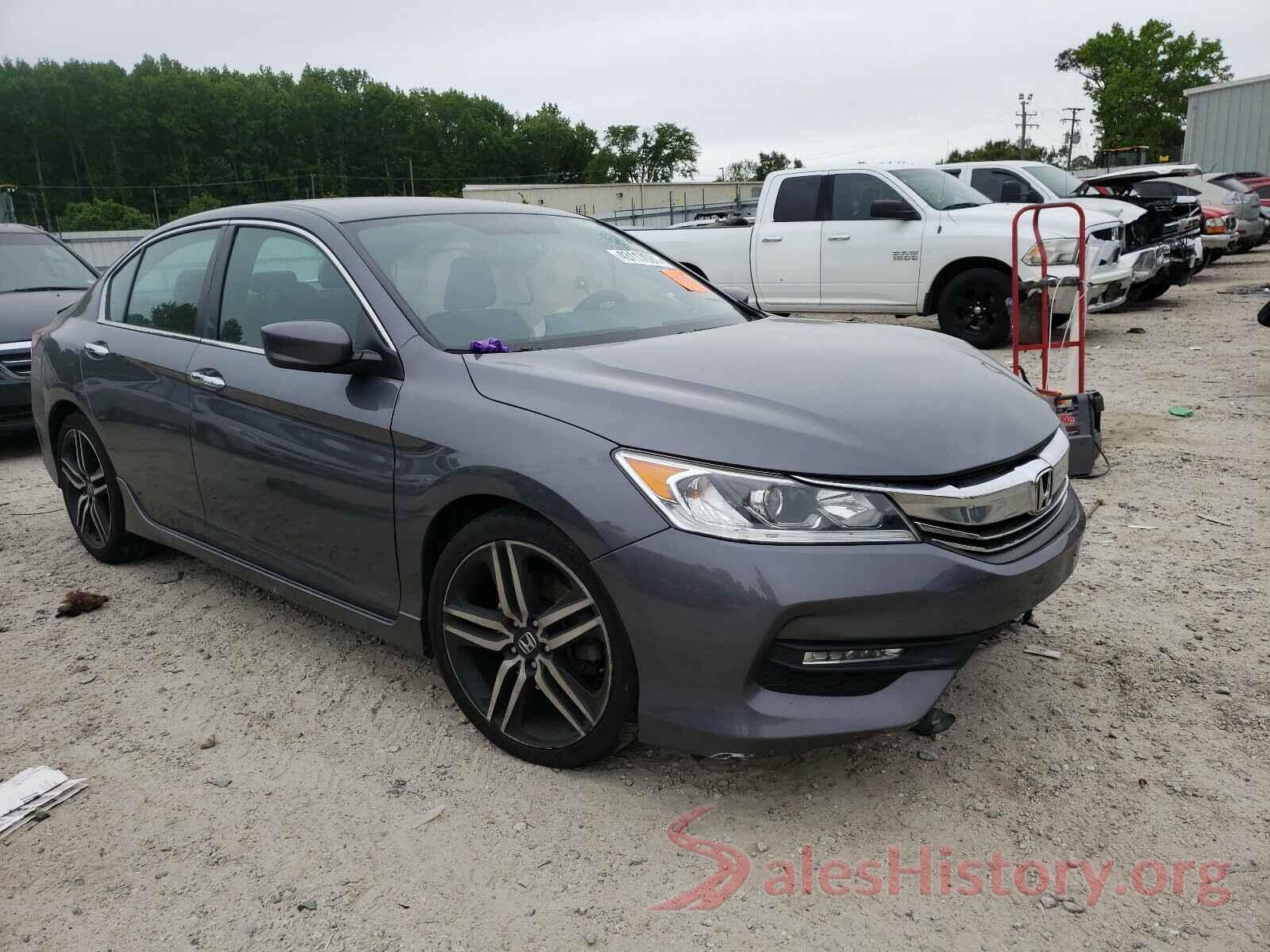 1HGCR2F52HA043845 2017 HONDA ACCORD