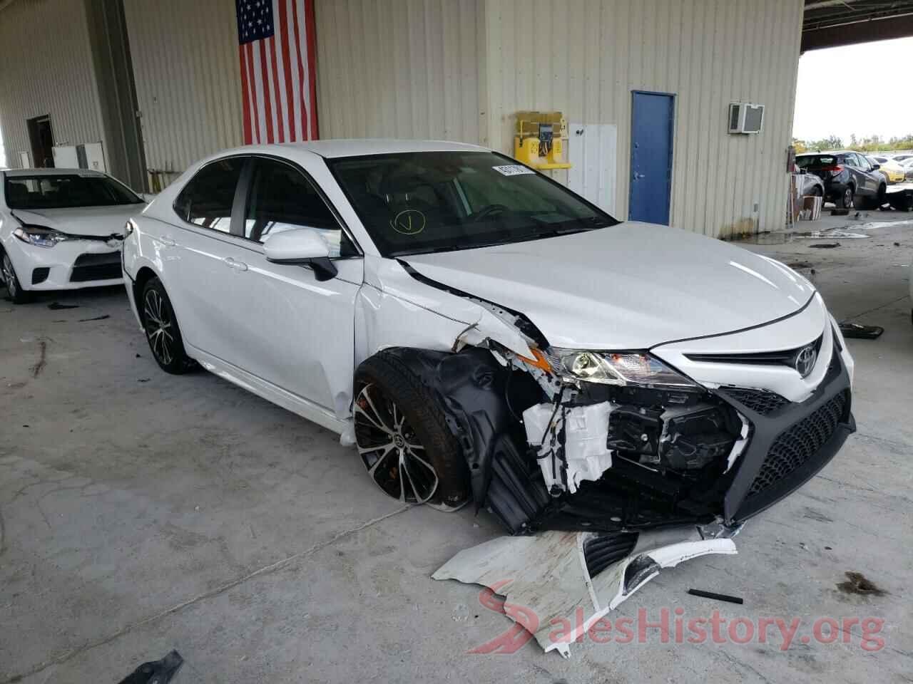 4T1G11AK4LU402310 2020 TOYOTA CAMRY