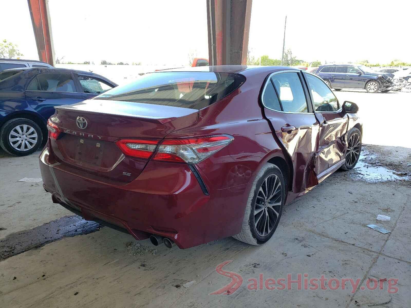 4T1B11HK1JU626910 2018 TOYOTA CAMRY