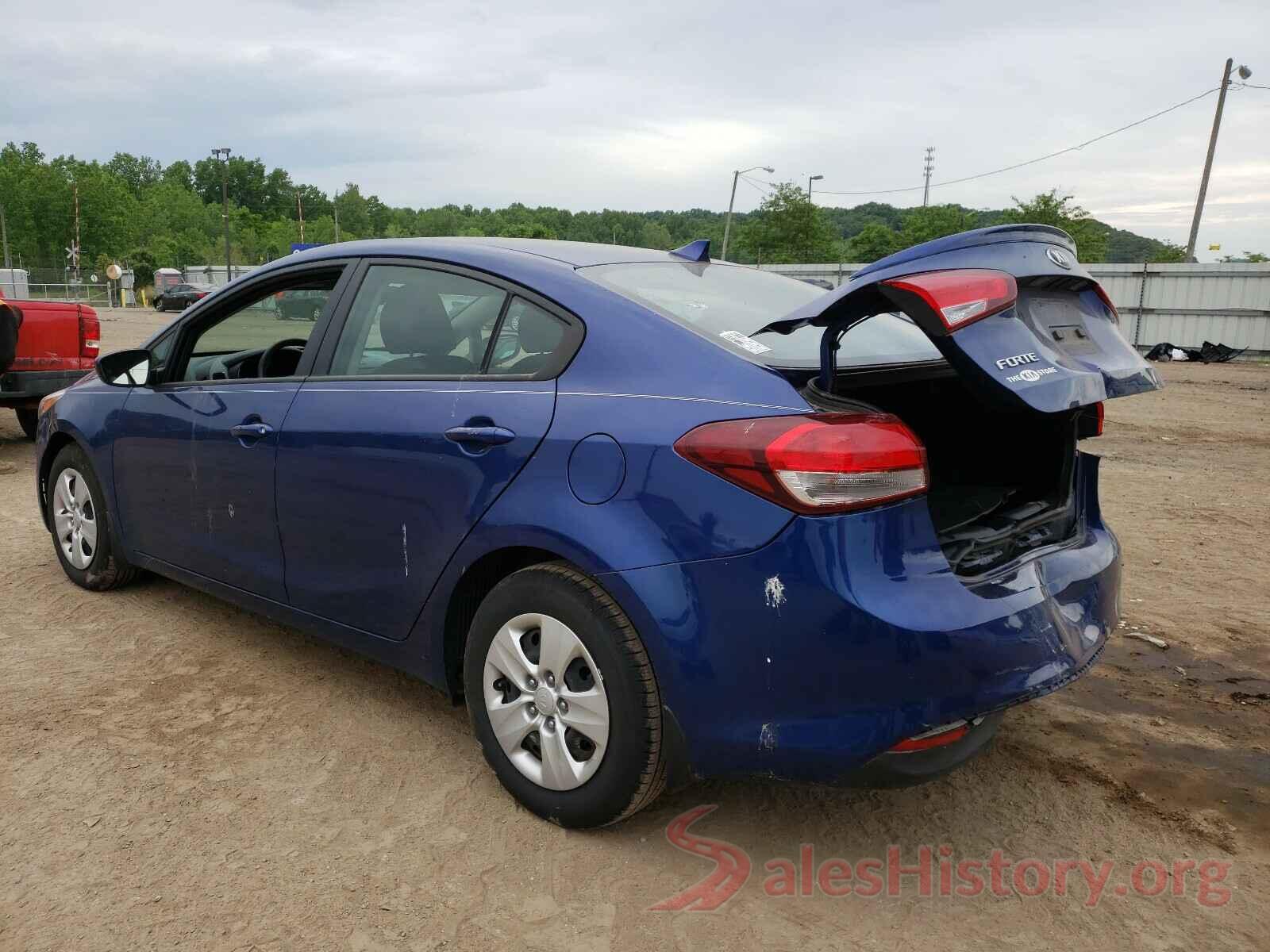 3KPFK4A75JE167194 2018 KIA FORTE