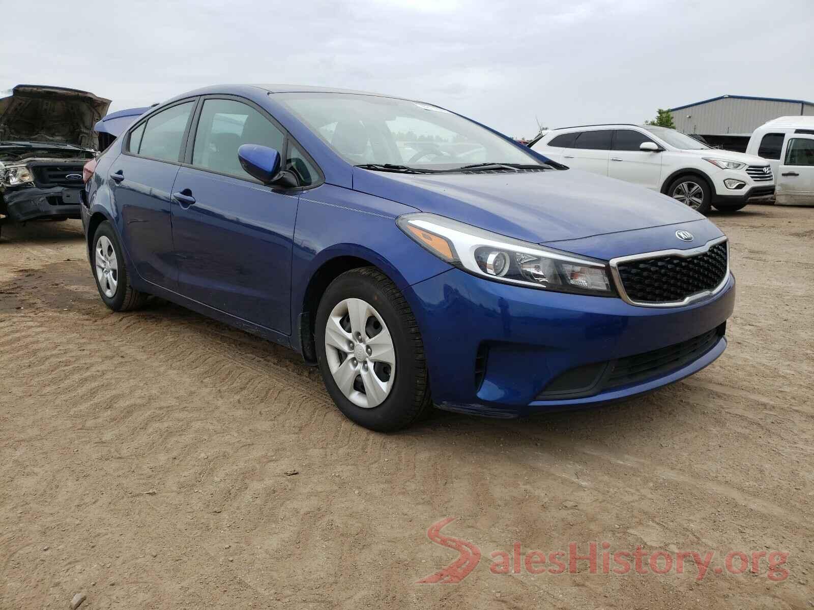 3KPFK4A75JE167194 2018 KIA FORTE