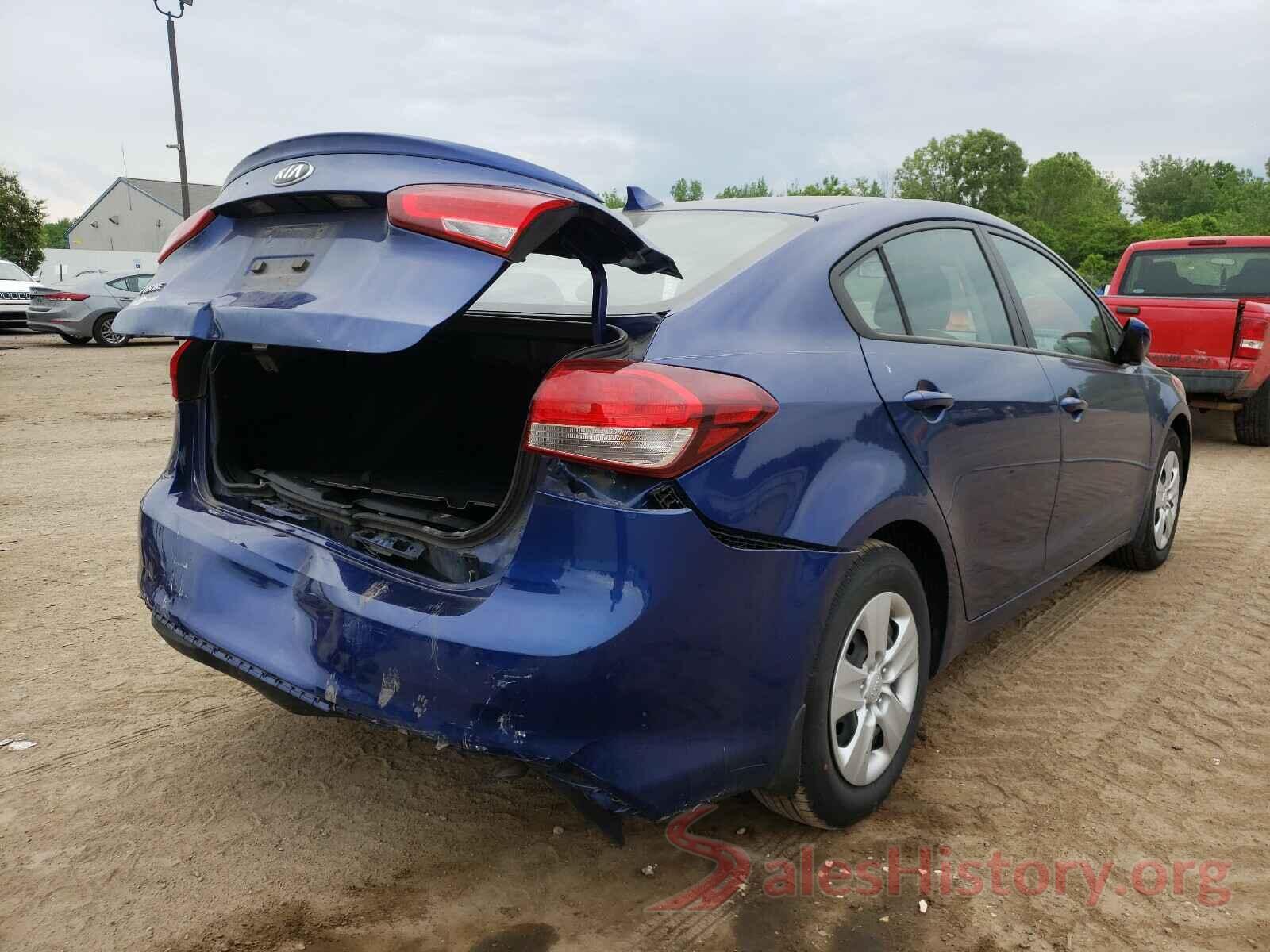 3KPFK4A75JE167194 2018 KIA FORTE