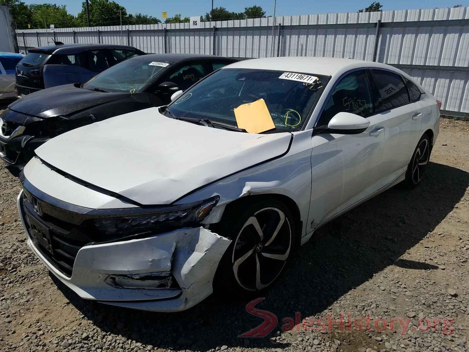 1HGCV1F35JA235349 2018 HONDA ACCORD