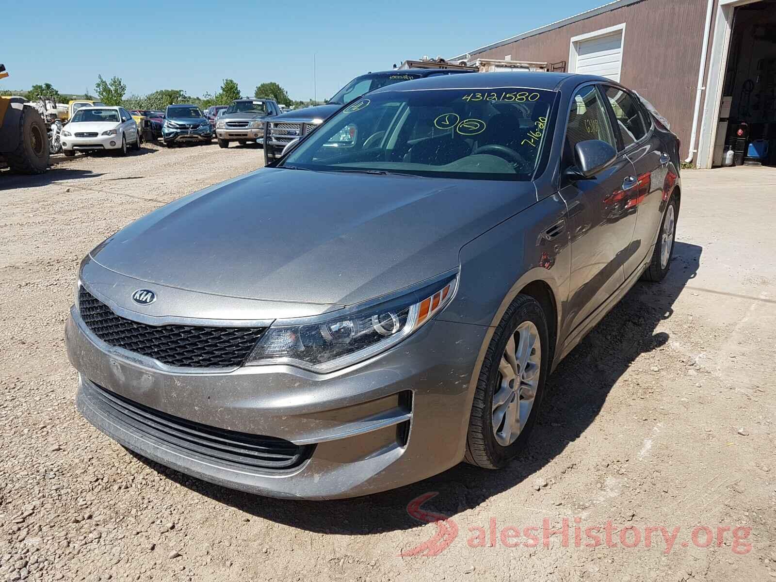 5XXGT4L30JG193575 2018 KIA OPTIMA